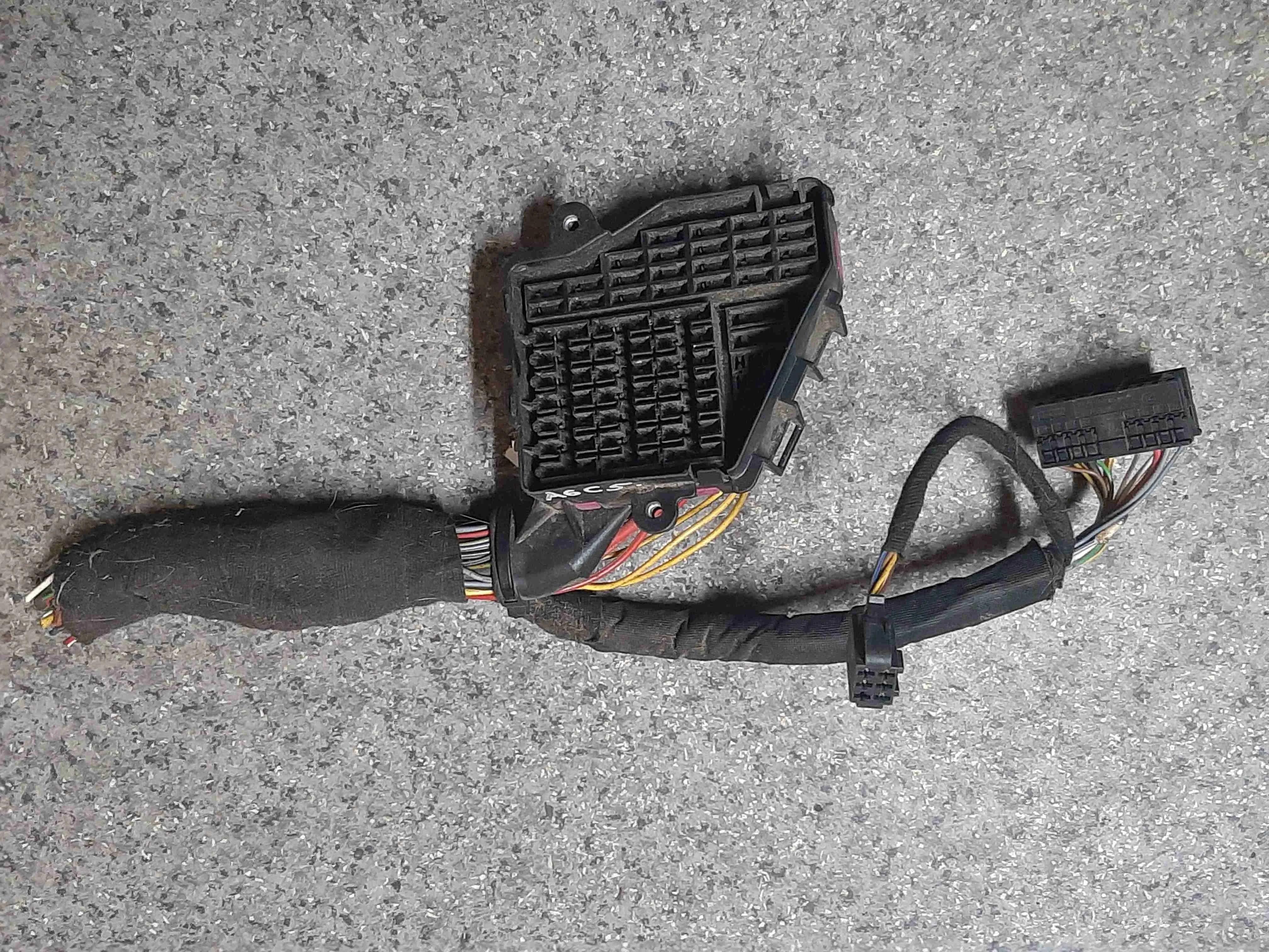 Блок предохранителей Volkswagen Passat Passat B5 (3B) 1996-2000 1997 1,6 Бензин МКПП Универсал.