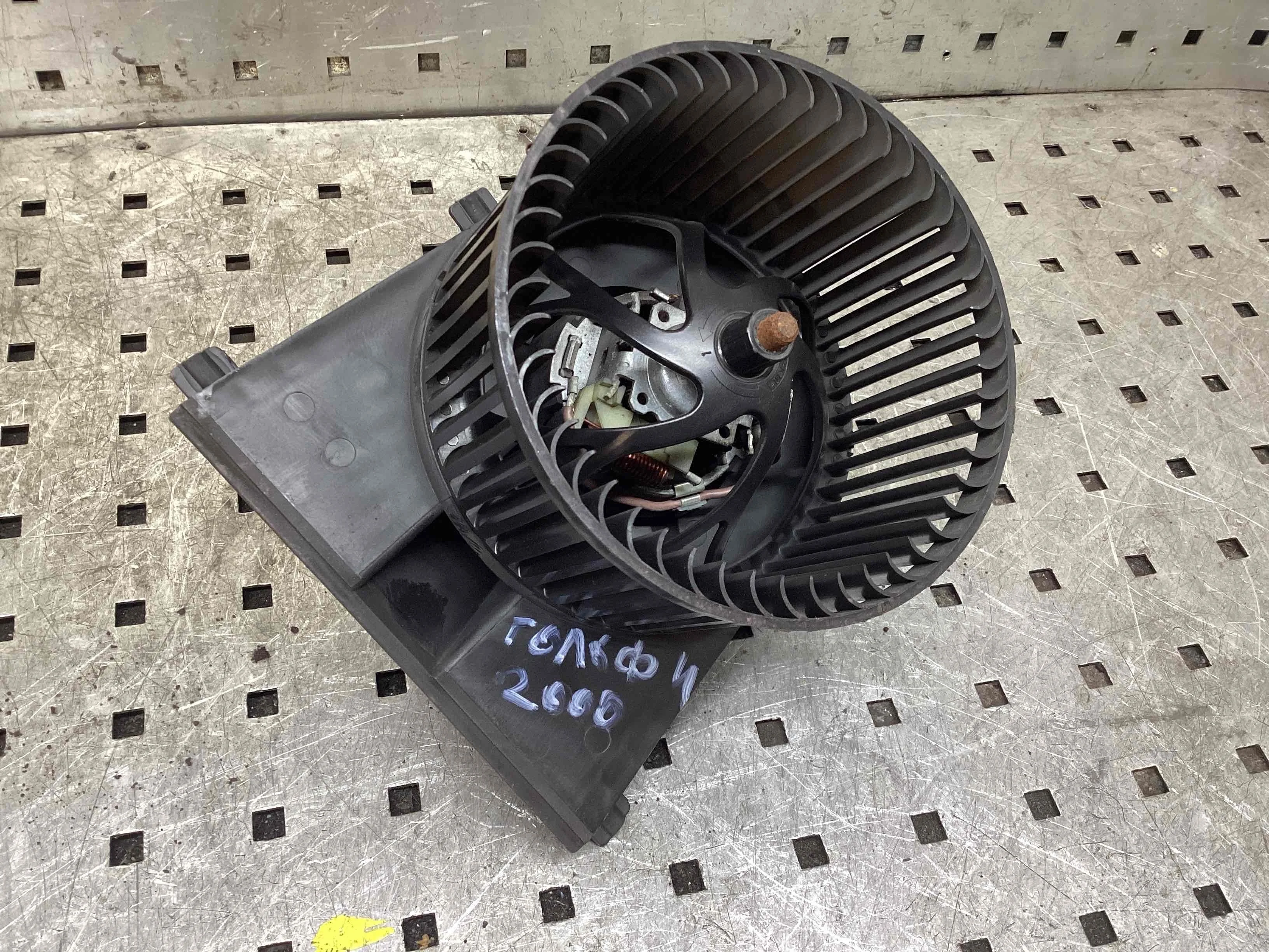 Моторчик печки Volkswagen Golf Golf IV (1J) 1997-2004 2000