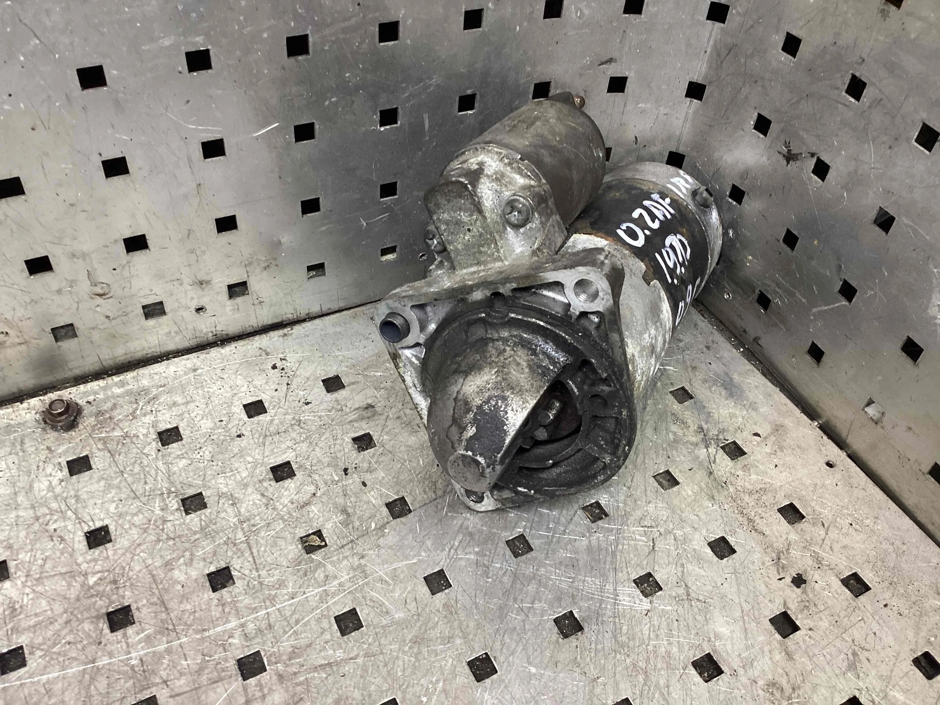 Стартер Opel Zafira Zafira B 2008-2015 рестайлинг 2009 1,9 Дизель АКПП Минивэн.