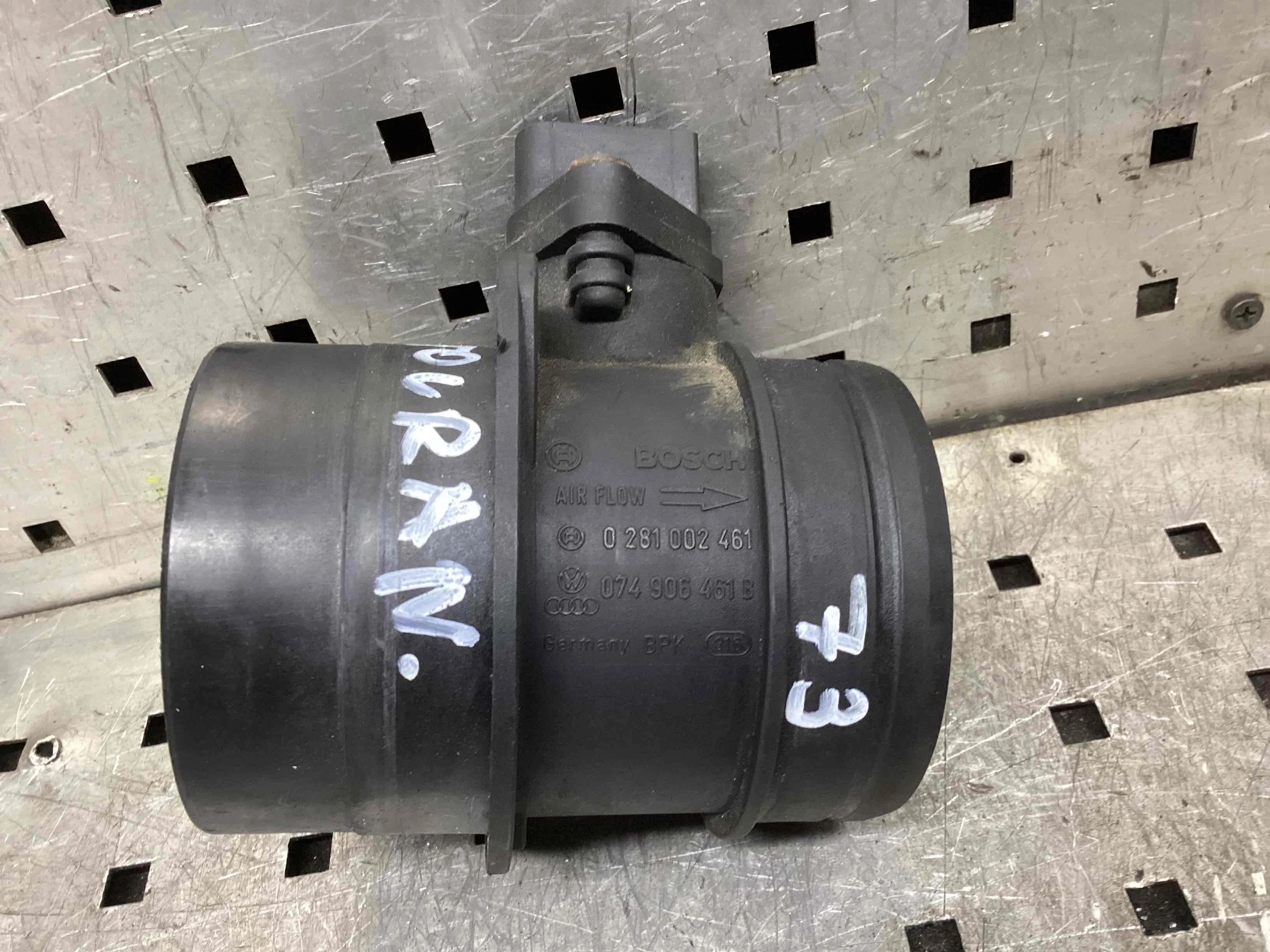 Расходомер воздуха Volkswagen Touran Touran I (1T) 2003-2006 2004 1,9 Дизель МКПП Минивэн.