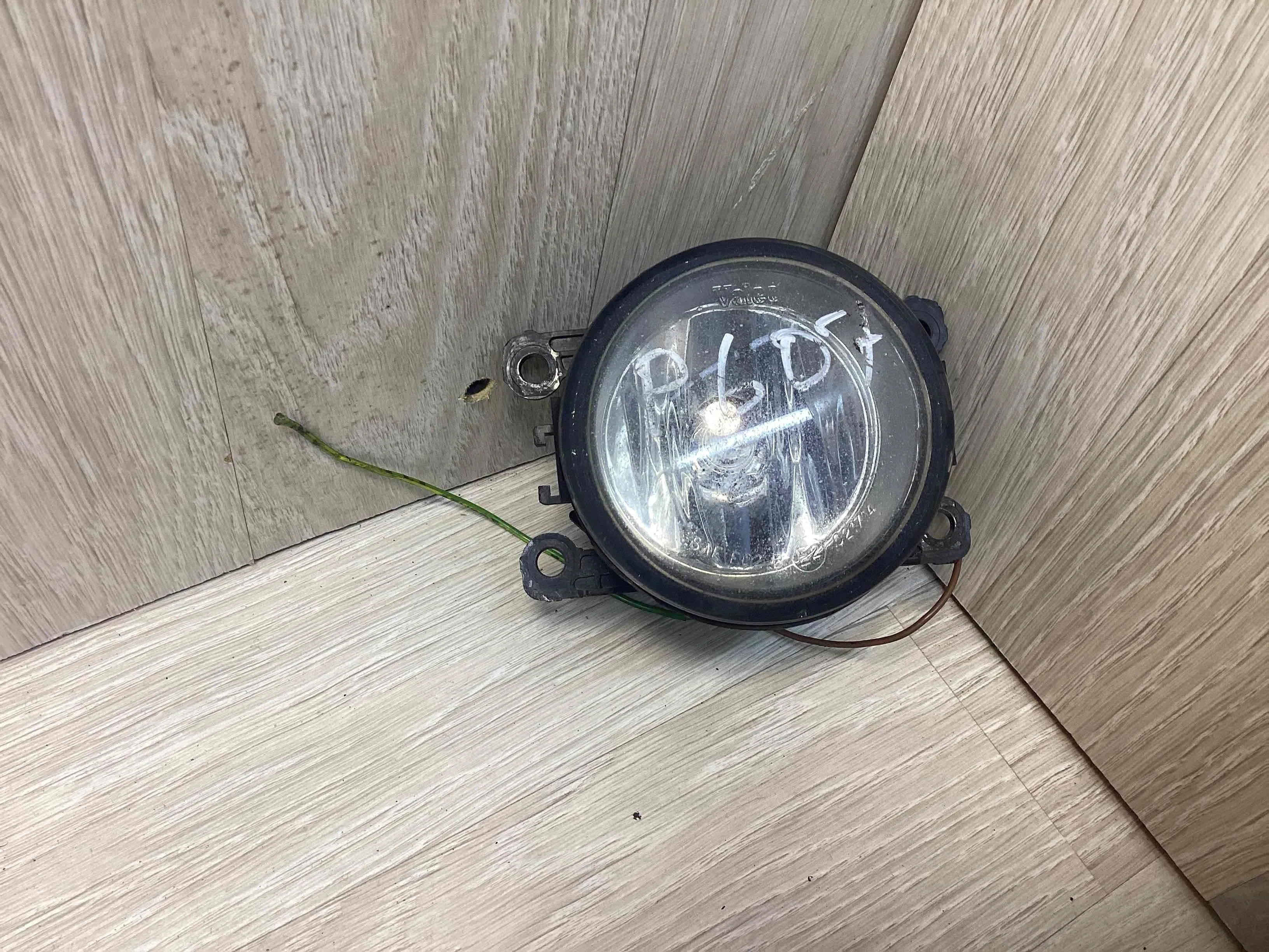 Фара противотуманная левая Peugeot 607 607 2004-2009 рестайлинг 2005 2,7 Дизель АКПП Седан.