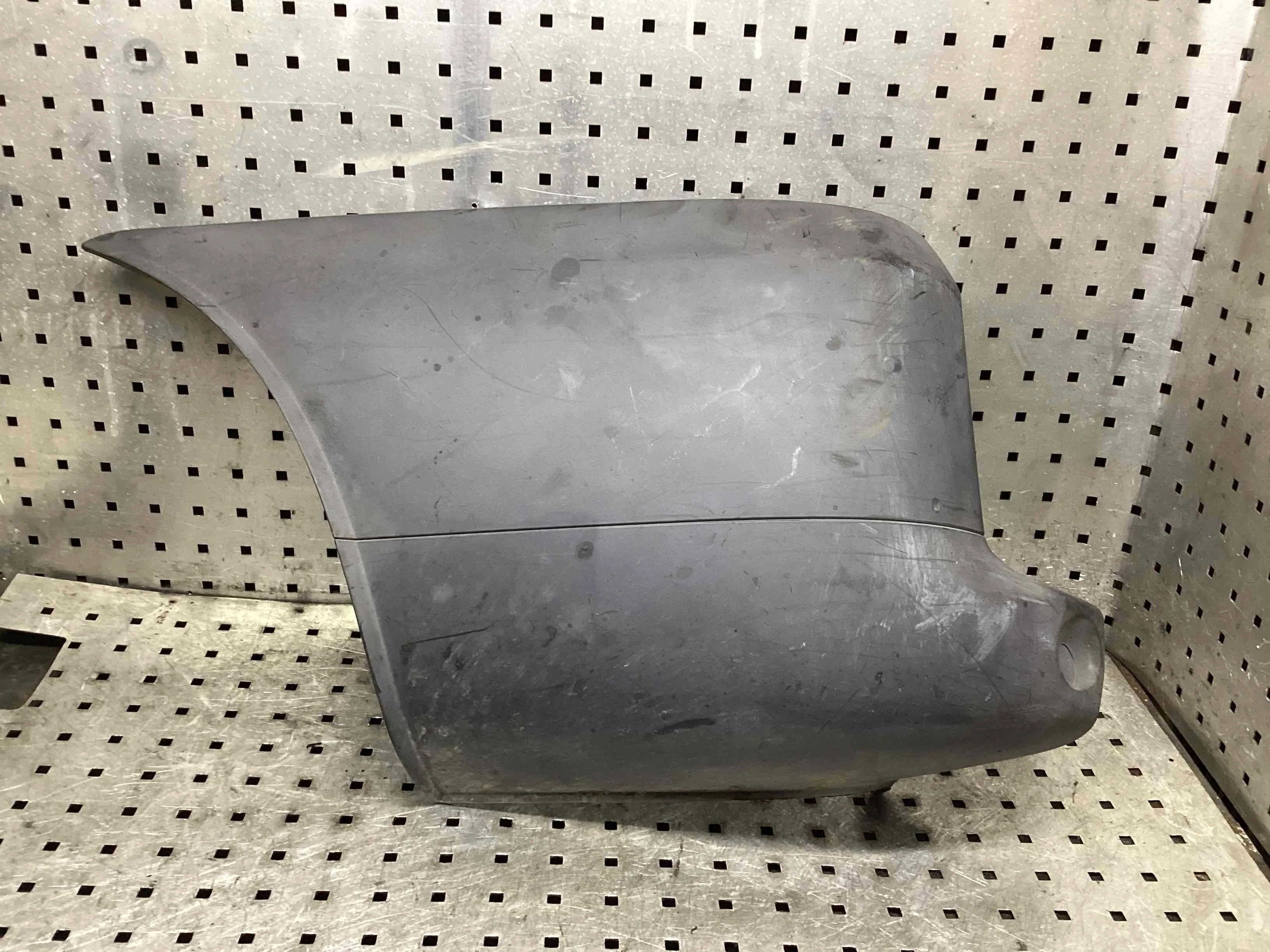 Клык бампера задний левый Fiat Doblo Doblo I (223) 2000-2005 2005