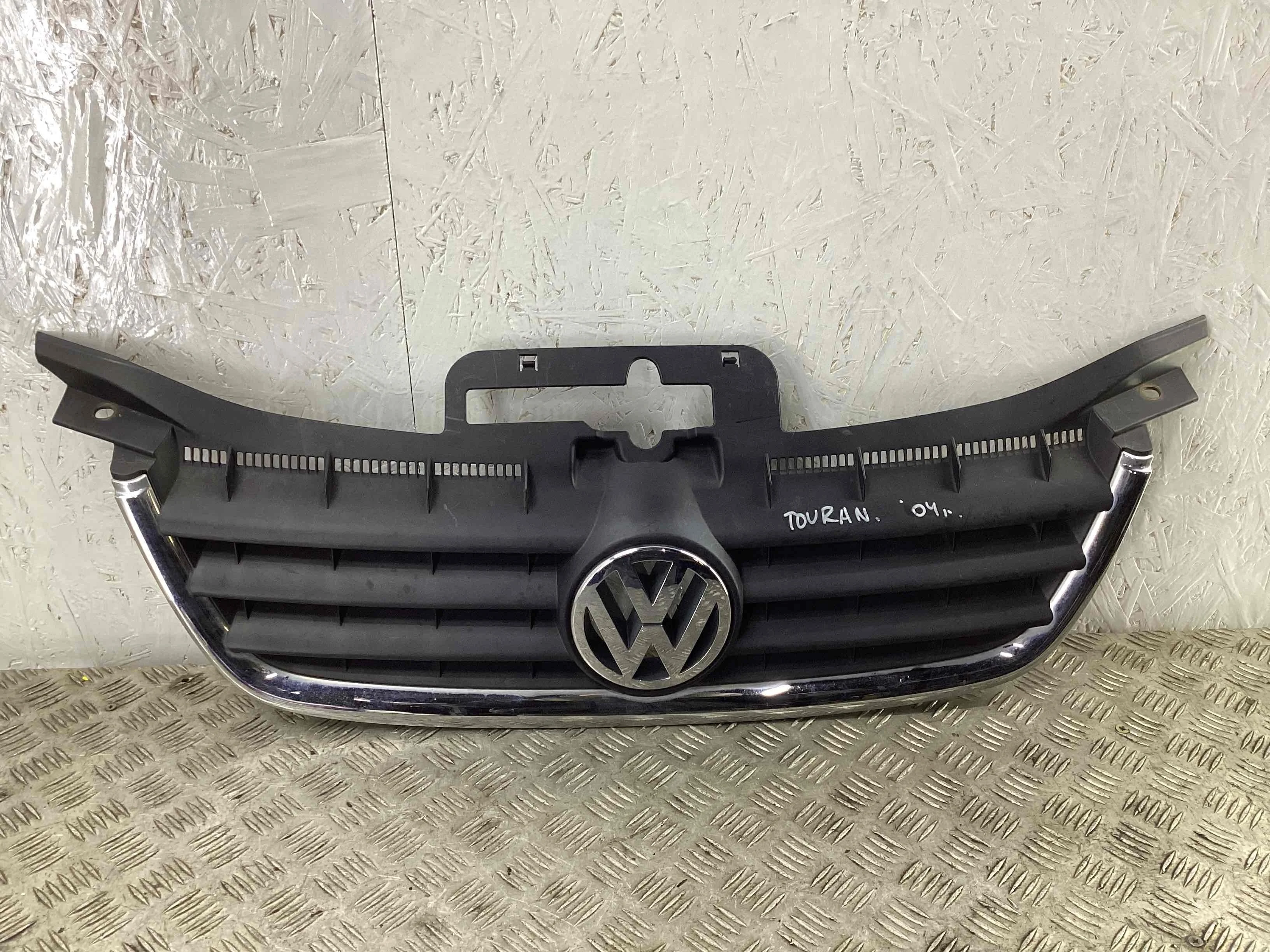 Решетка радиатора Volkswagen Touran Touran I (1T) 2003-2006 2004