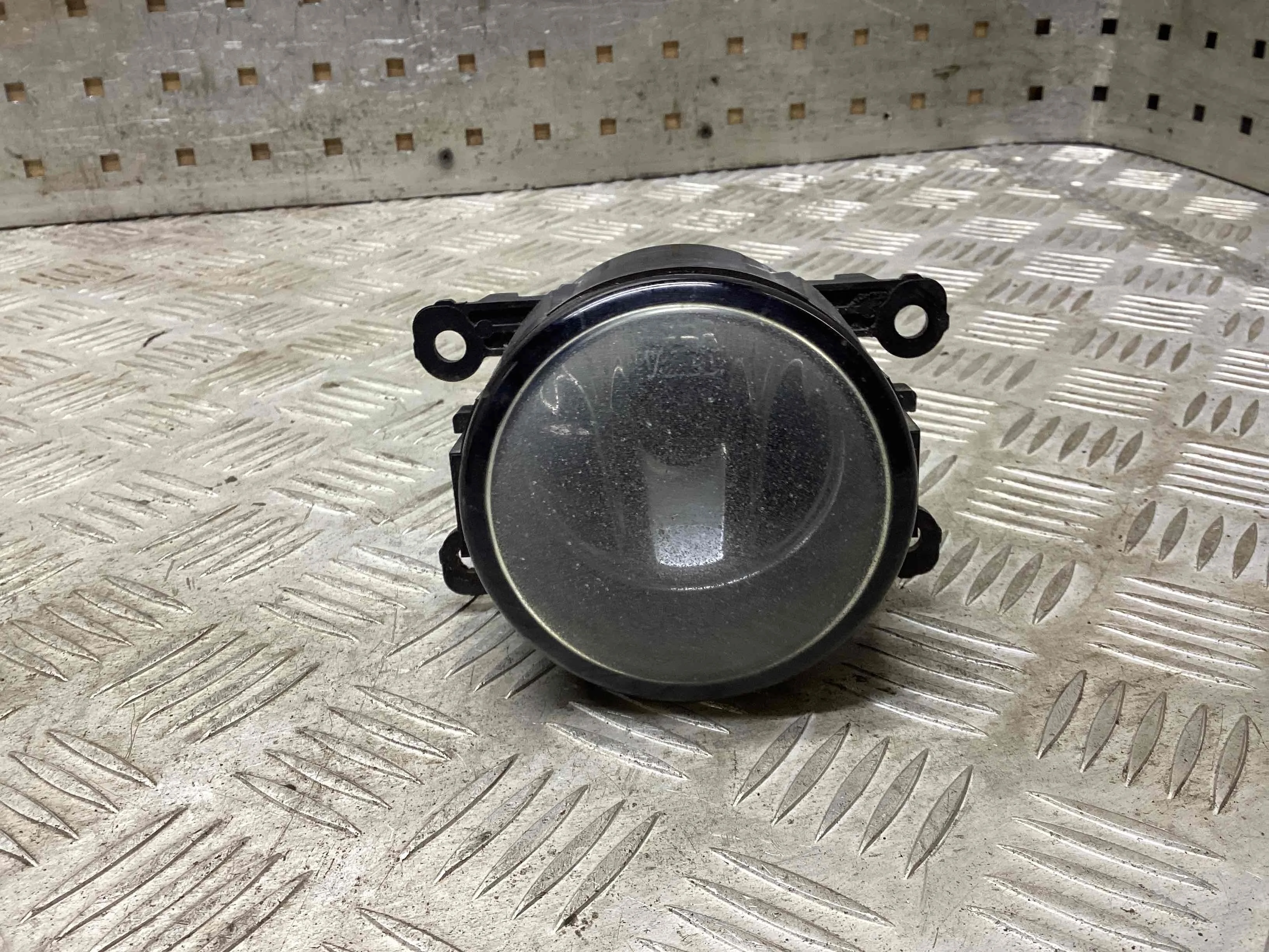 Фара противотуманная левая Renault Megane Megane II 2002-2006 2005