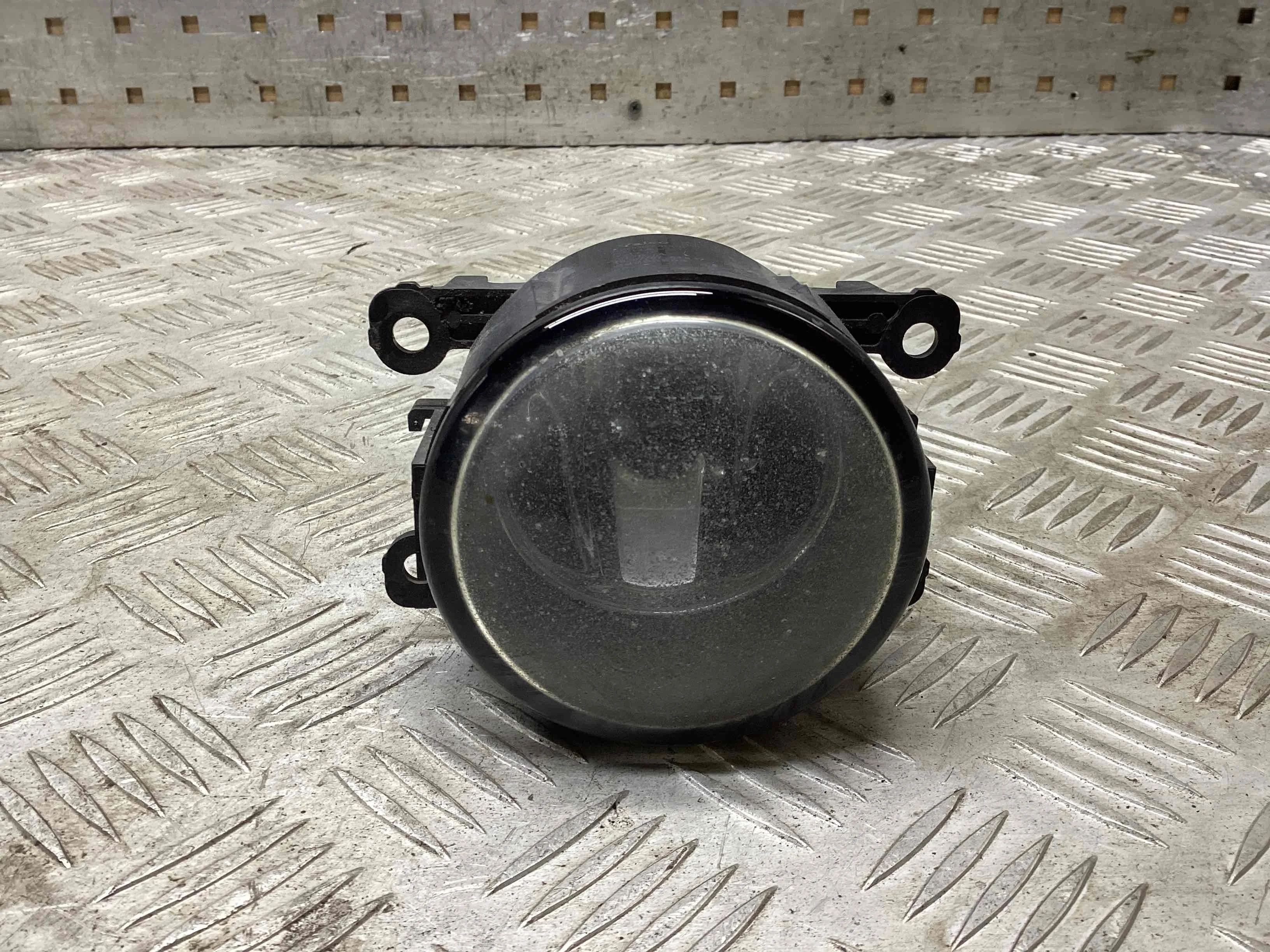 Фара противотуманная правая Renault Megane Megane II 2002-2006 2005