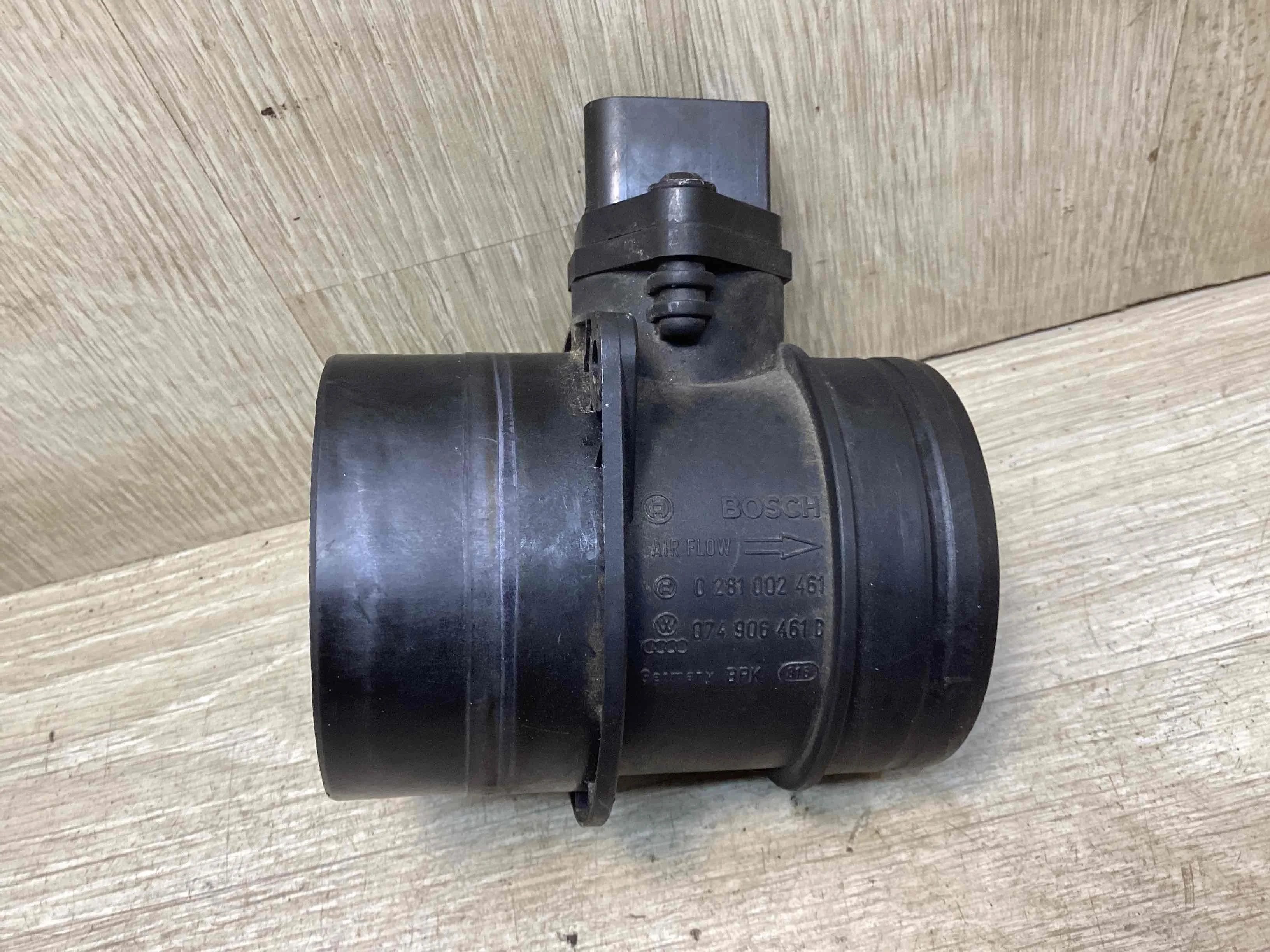 Расходомер воздуха Volkswagen Touareg Touareg I (7L) 2002-2006 2006 2,5 Дизель АКПП Внедорожник.