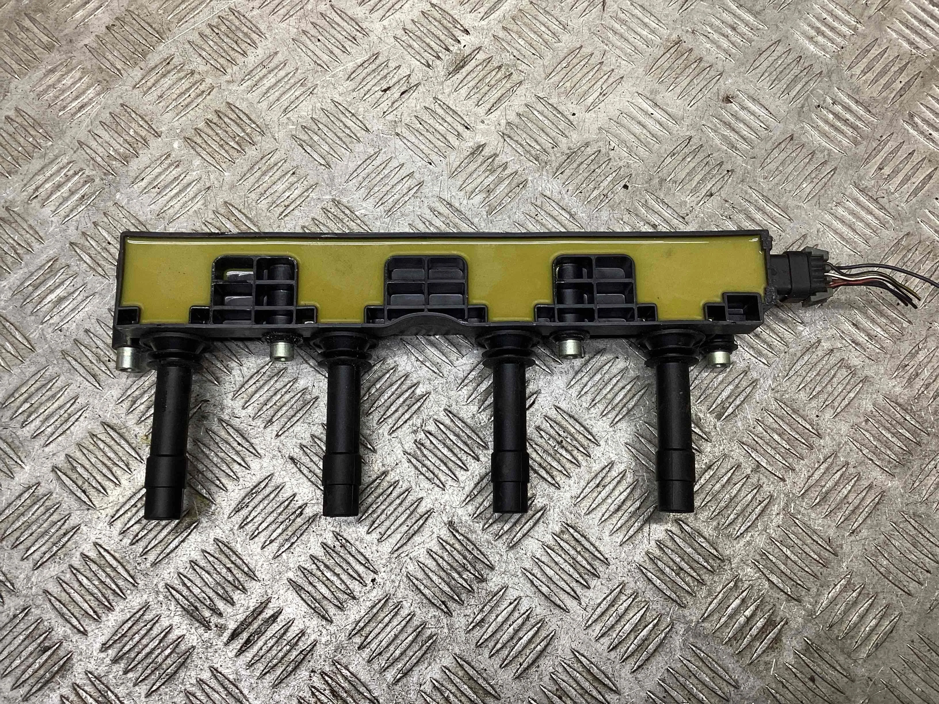 Катушка зажигания Opel Vectra Vectra B 1999-2002 рестайлинг 2000 1,6 Бензин