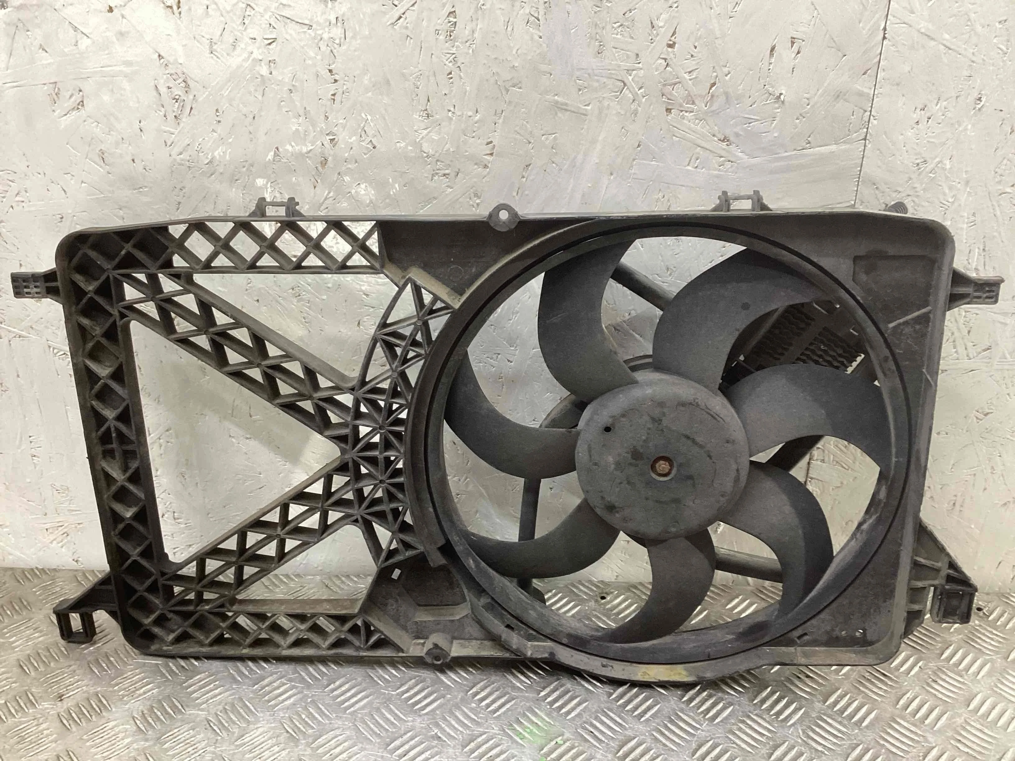 Вентилятор радиатора Ford Transit Transit 2006-2013 2006 2,2 Дизель МКПП 5ст. Микроавтобус.