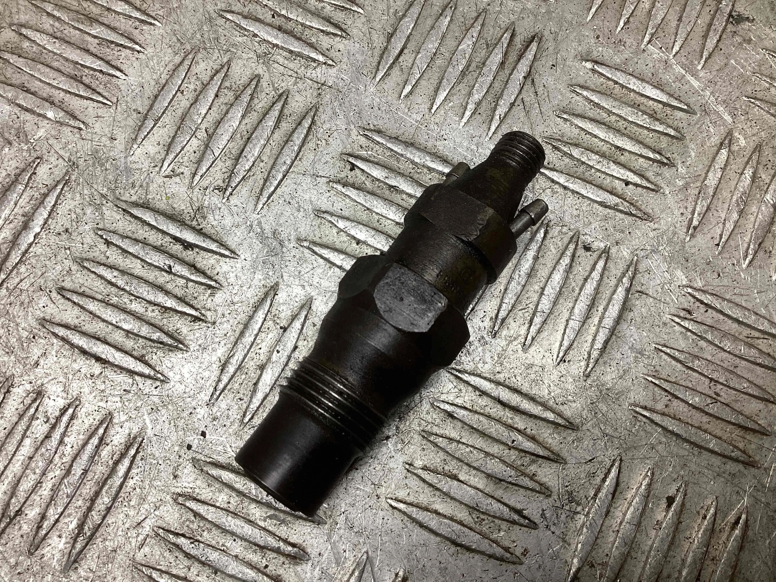 Форсунка Volkswagen Golf Golf III (1H) 1991-1997 1993 1,9 Дизель