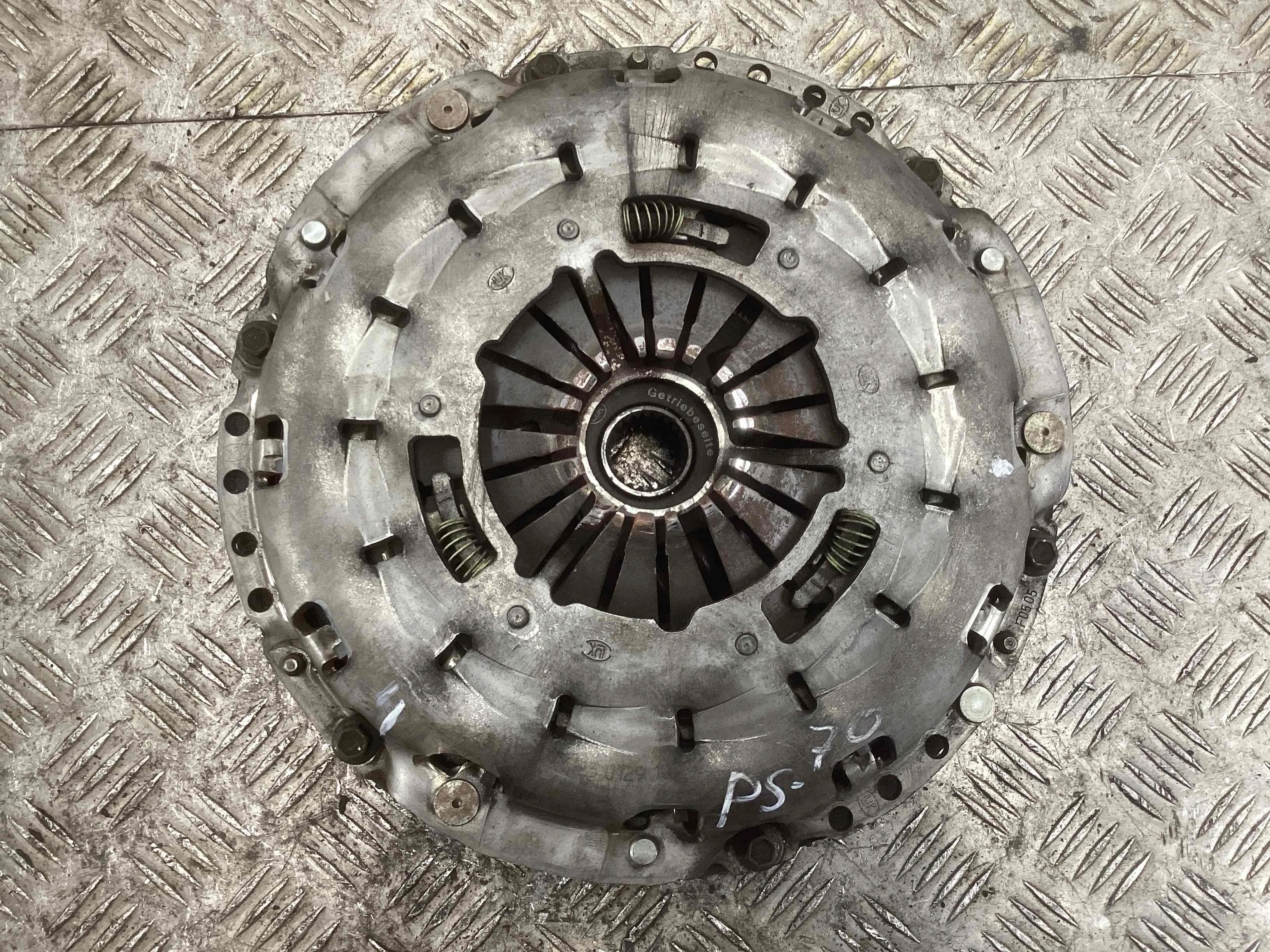 Комплект сцепления Ford Transit Transit 2006-2013 2006 2,2 Дизель МКПП 5ст. Микроавтобус.