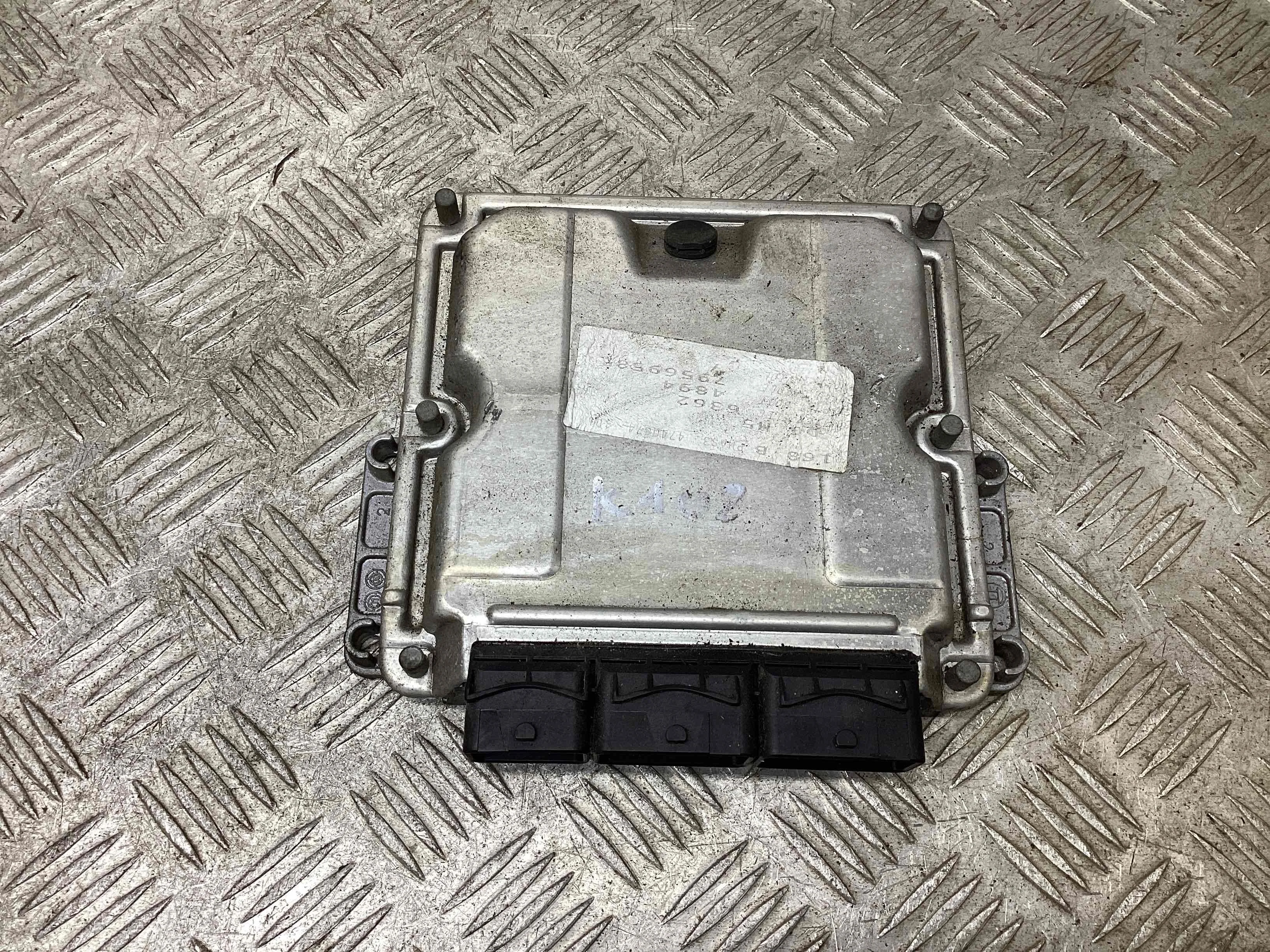 Блок управления двигателем Renault Scenic Scenic I (JA) 1999-2003 рестайлинг 2002 1,9 Дизель МКПП 5ст. Минивэн.