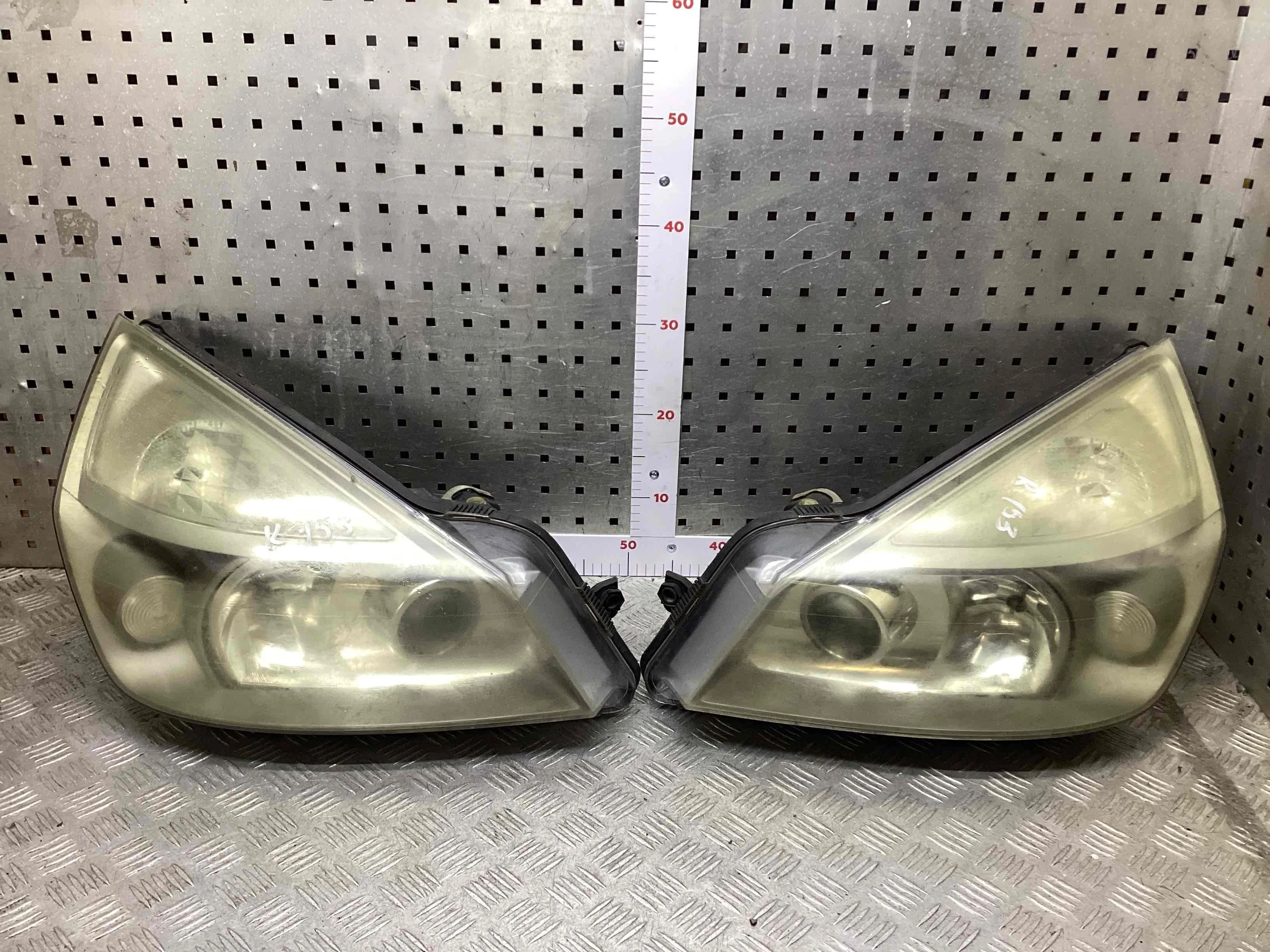 Фара передняя (комплект) Renault Espace Espace IV 2002-2006 2003 2,2 Дизель МКПП 6ст. Минивэн.