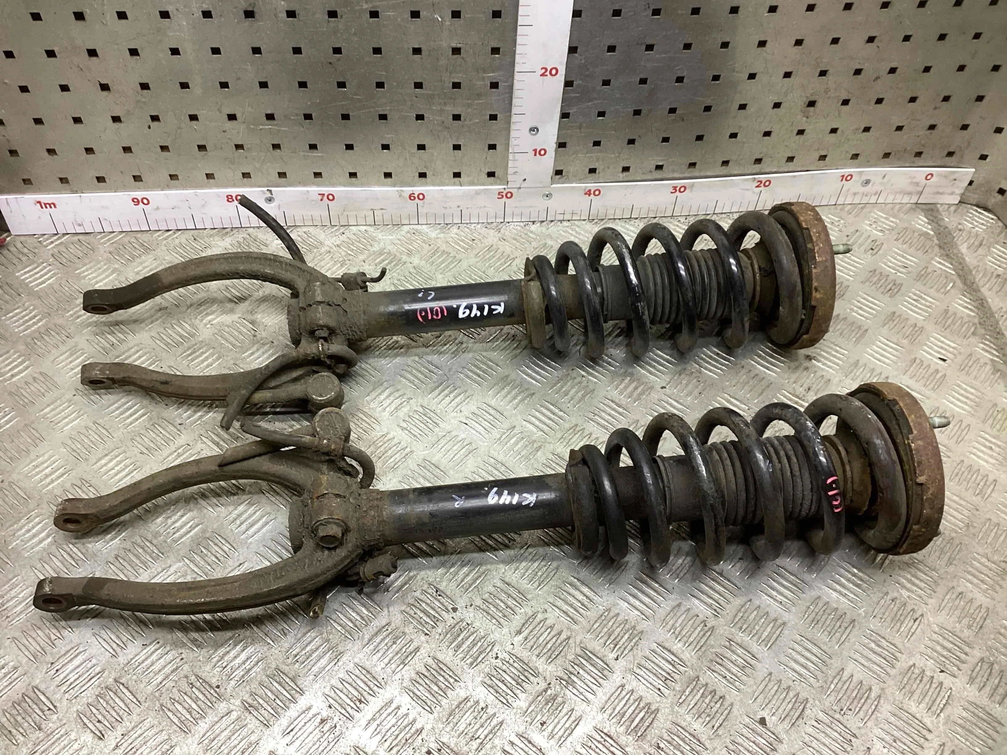 Стойка передняя левая Hyundai Sonata Sonata V (NF) 2005-2010 2005 2,4 Бензин МКПП 5ст. Седан.