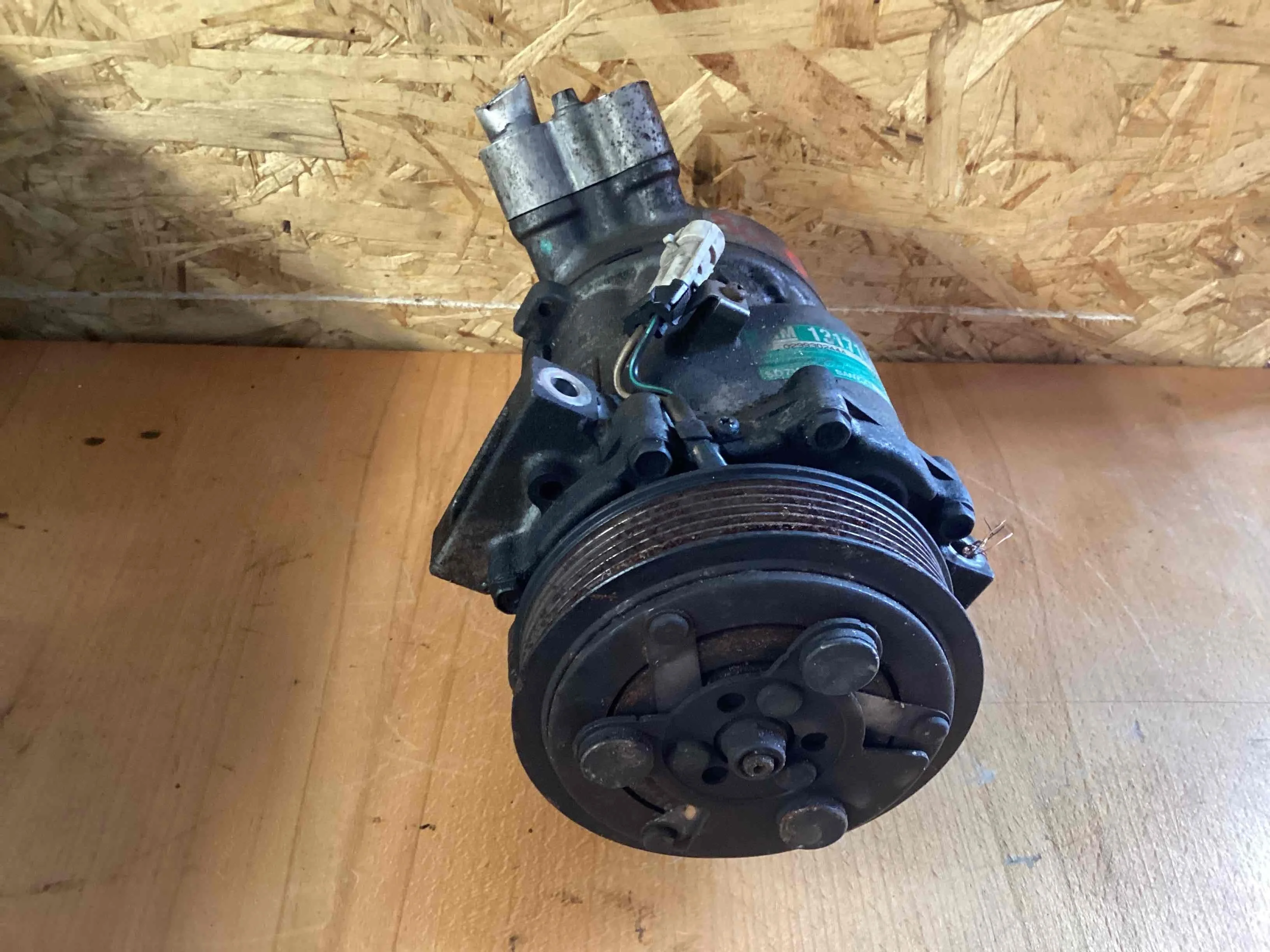 Компрессор кондиционера Opel Vectra Vectra C 2002-2005 2004 2,2 Дизель МКПП 5ст. Универсал.