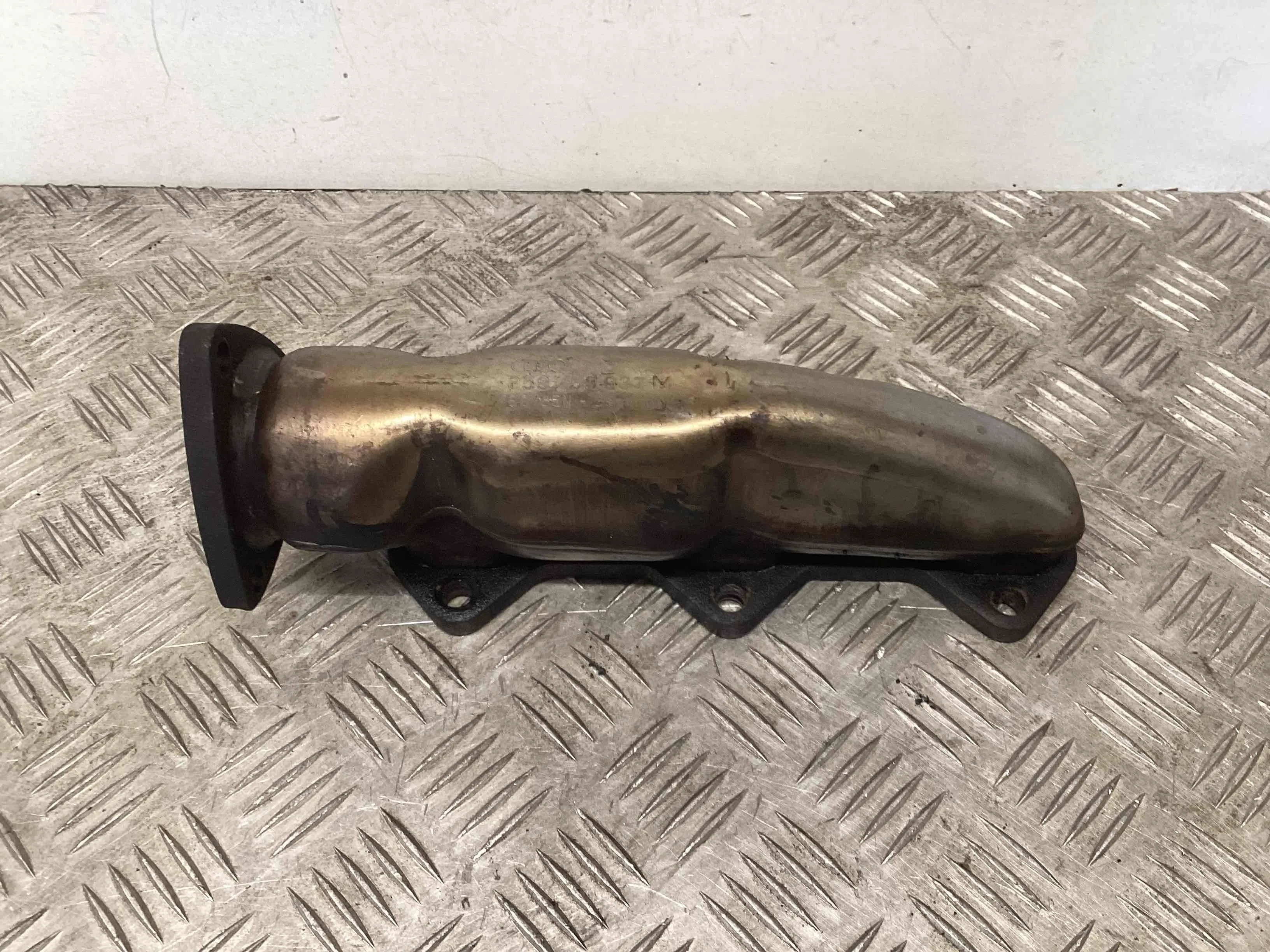 Коллектор выпускной Audi A6 A6 C5 (4B) 2001-2004 рестайлинг 2004 2,5 Дизель Вариатор Седан.