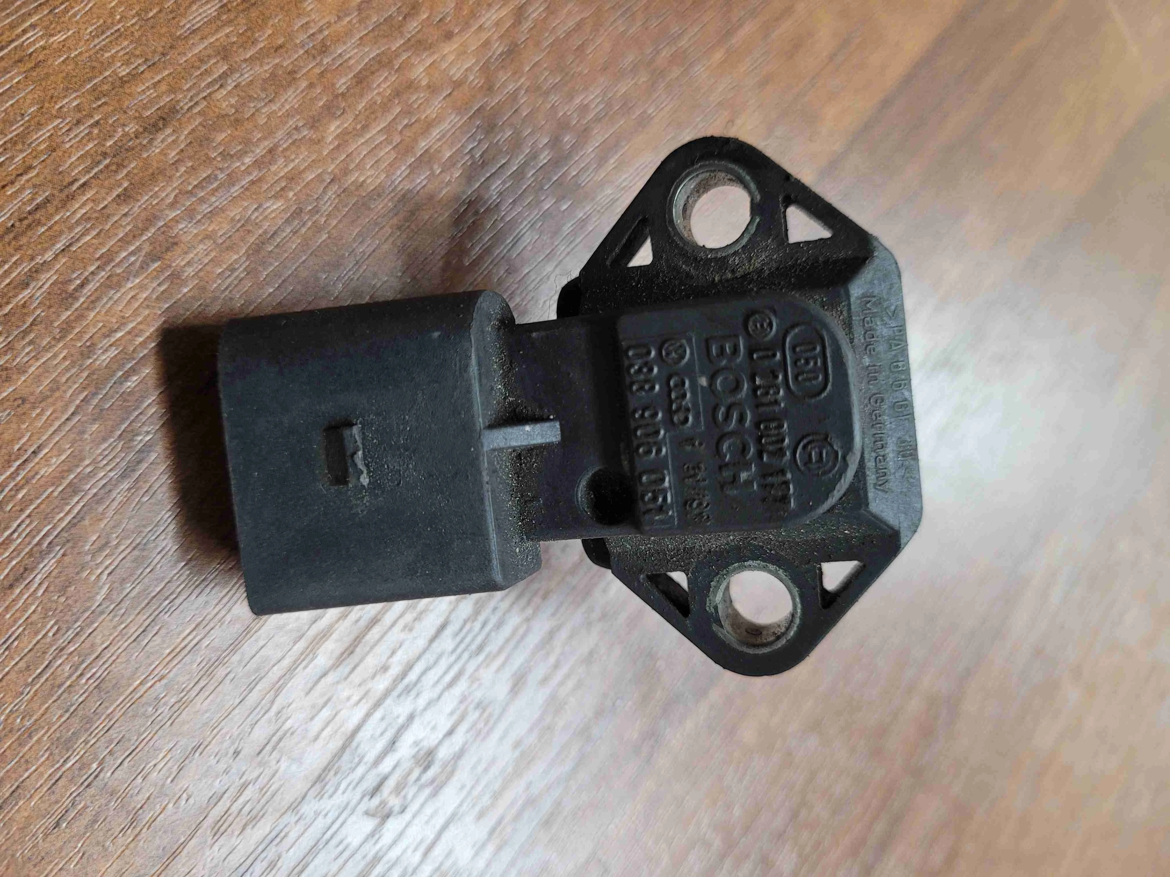 Датчик давления наддува Audi A4 A4 B5 (8D) 1999-2001 рестайлинг 2001 1,9 Дизель МКПП Седан.