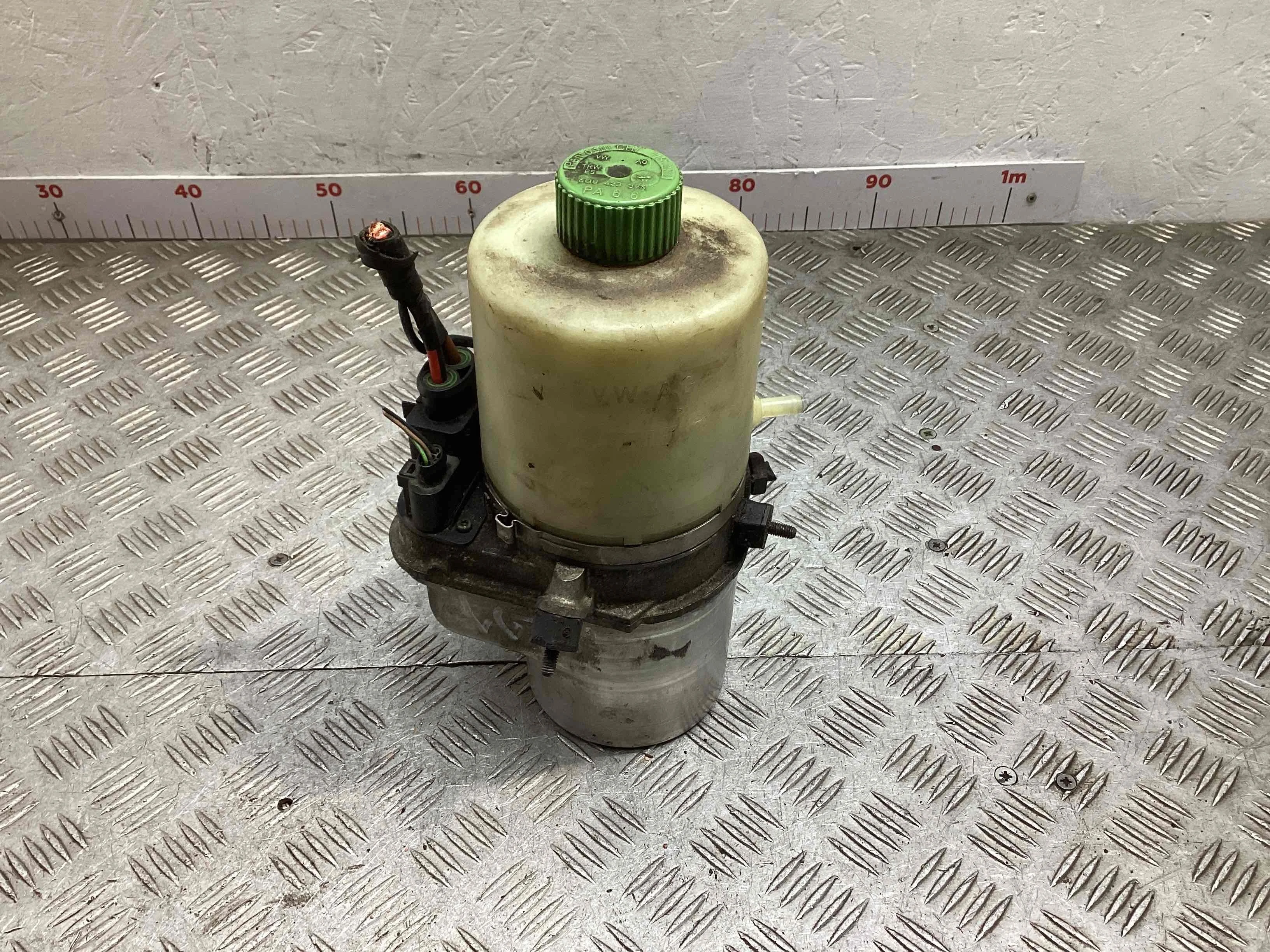 Электрогидроусилитель руля Volkswagen Polo Polo IV (9N) 2001-2005 2001 1,4 Дизель МКПП Хэтчбек 5дв.