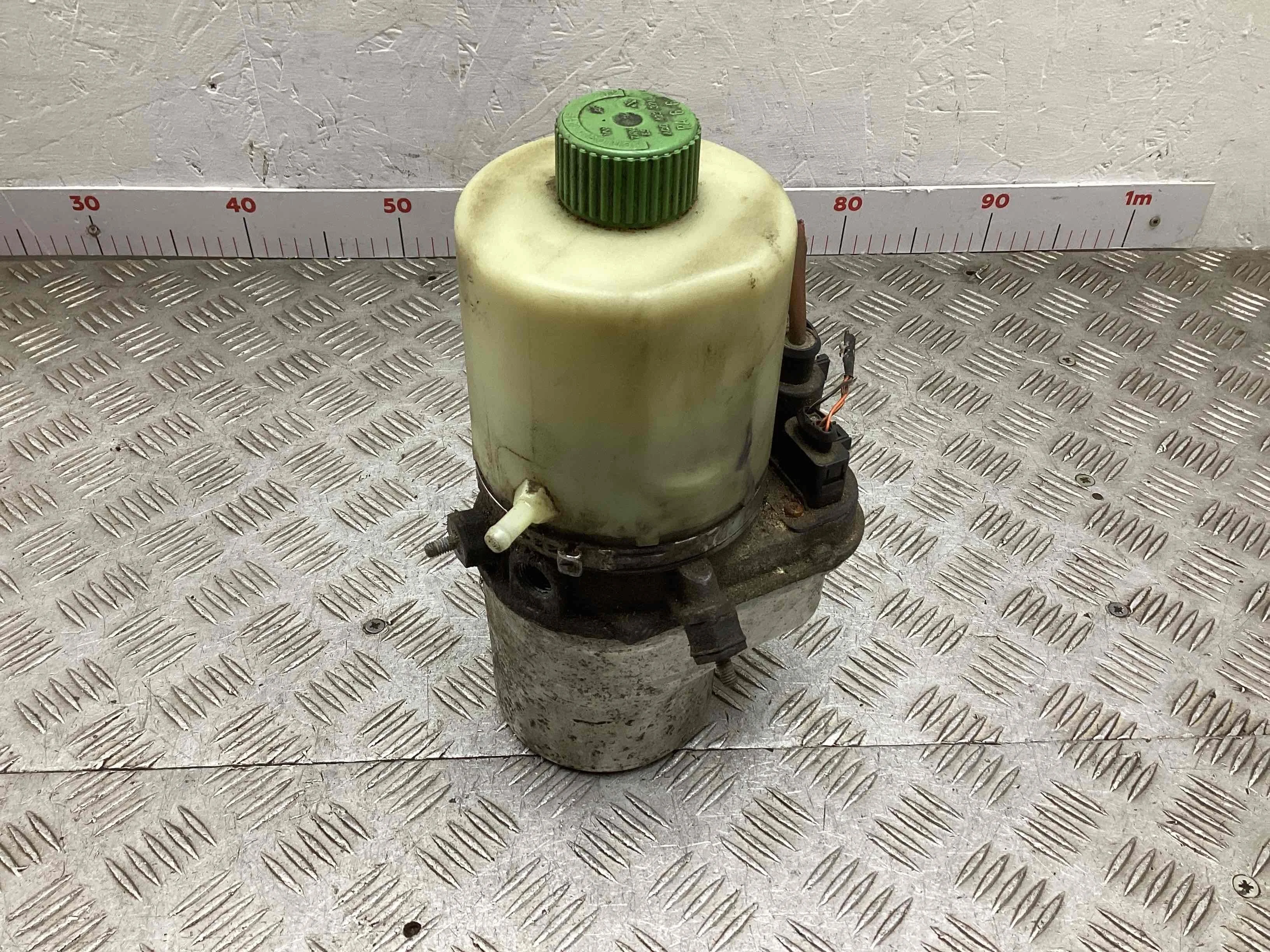 Электрогидроусилитель руля Skoda Roomster Roomster (5J) 2006-2015 2009 1,4 Дизель МКПП 5ст. Минивэн.