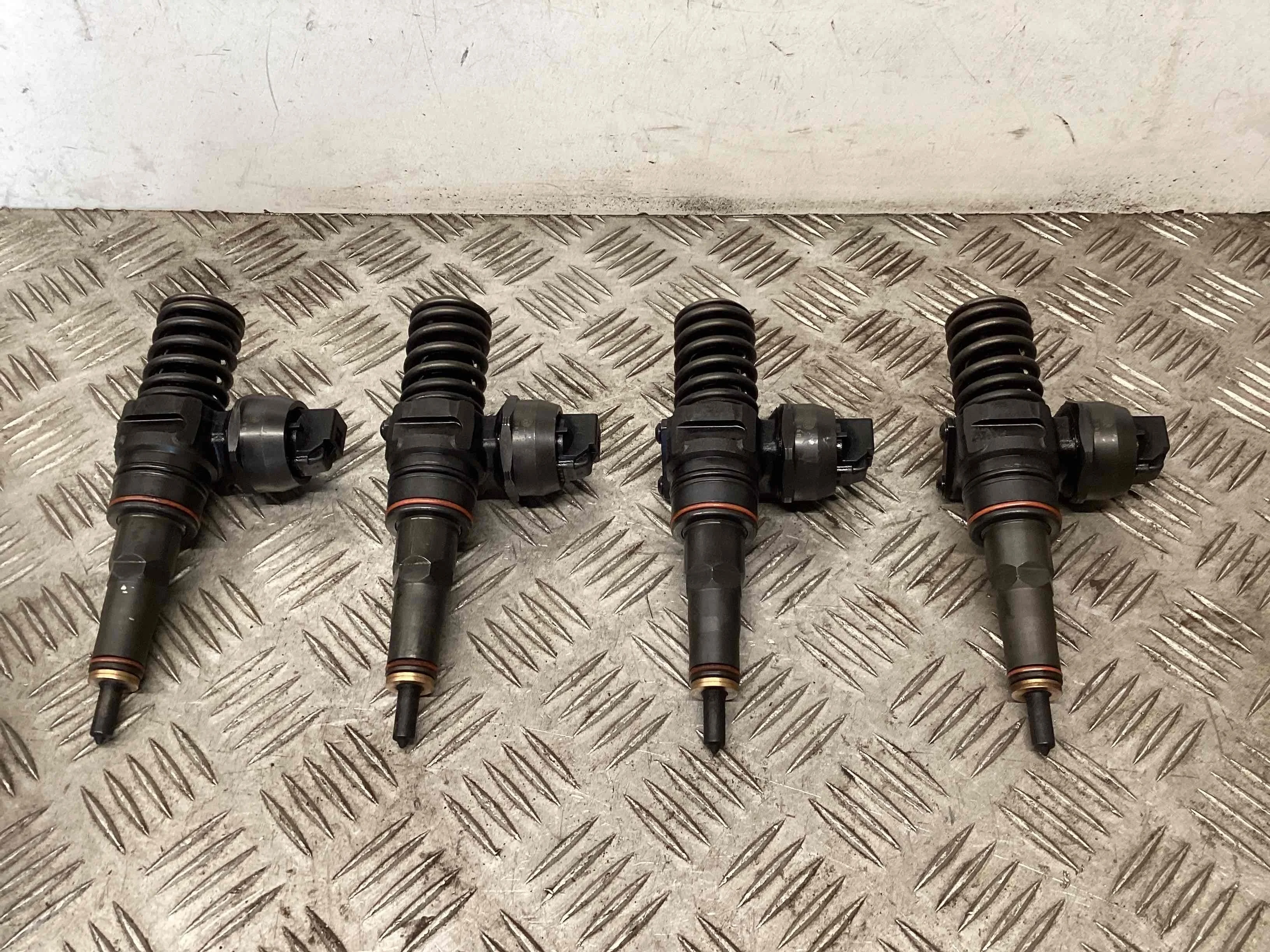 Форсунка Volkswagen Bora Bora (1J) 1998-2005 2001 1,9 Дизель