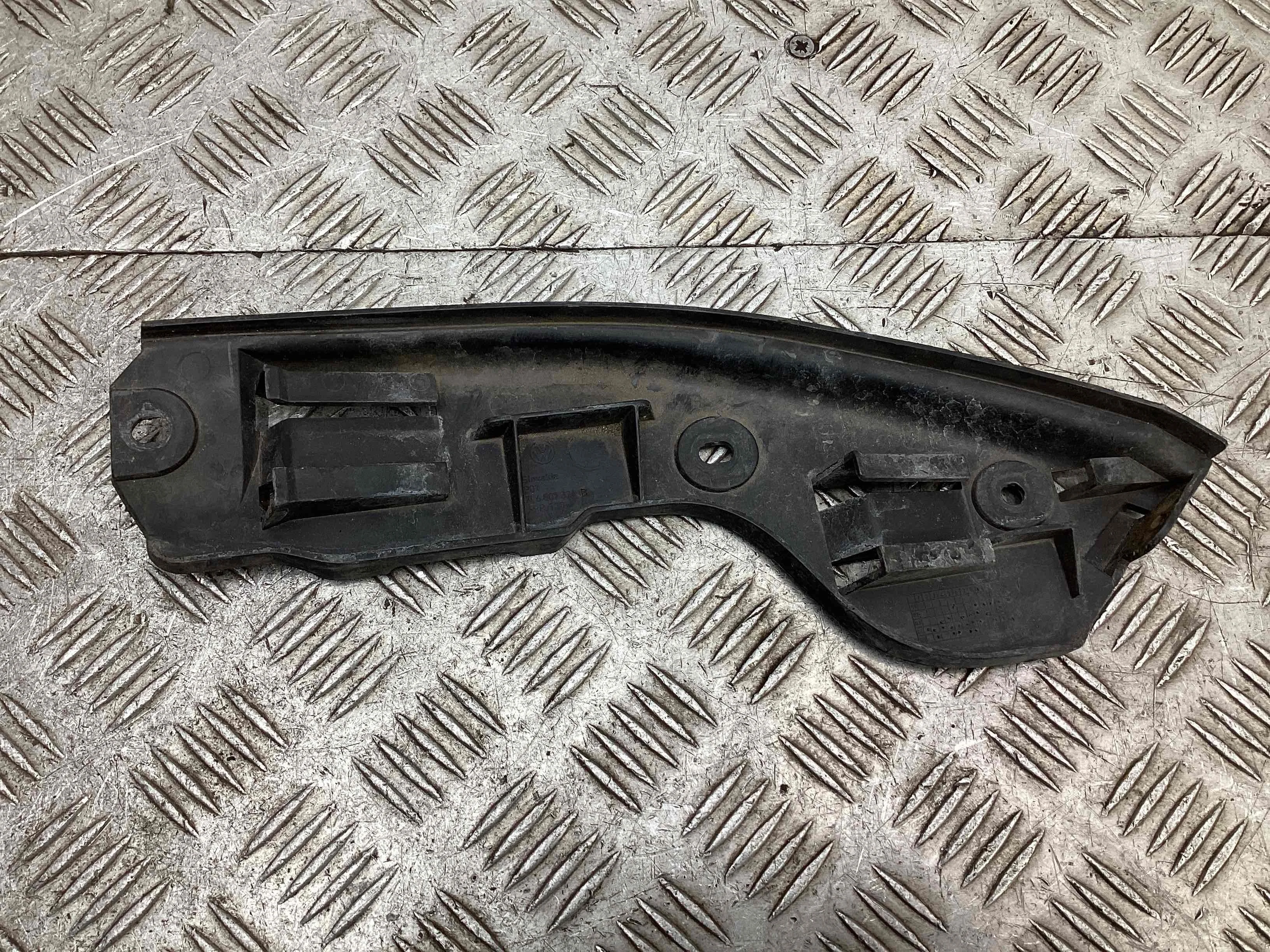 Кронштейн крепления бампера заднего Volkswagen Touareg Touareg I (7L) 2002-2006 2005