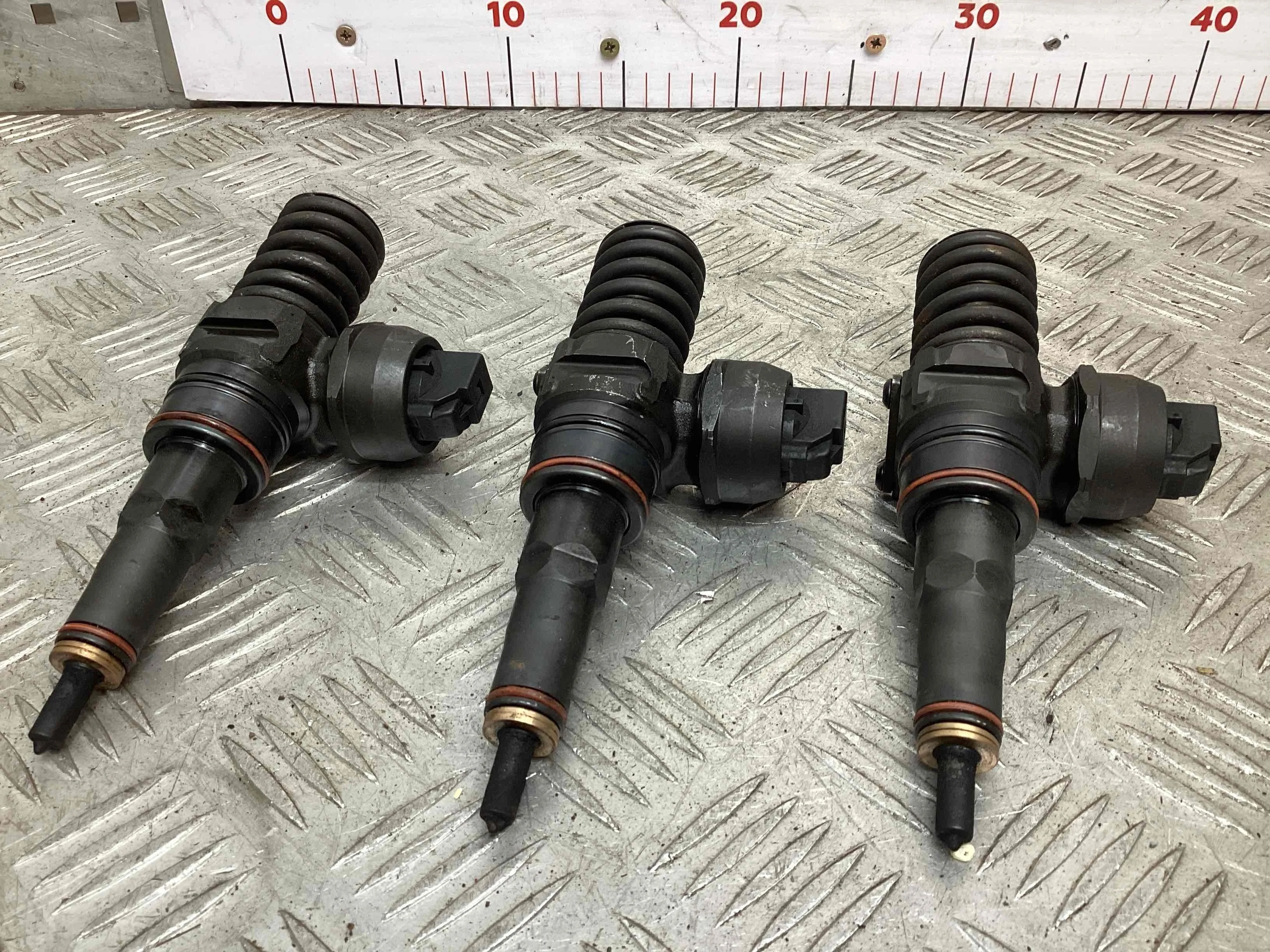 Форсунка Volkswagen Polo Polo IV (9N) 2001-2005 2001 1,4 Дизель МКПП Хэтчбек 5дв.