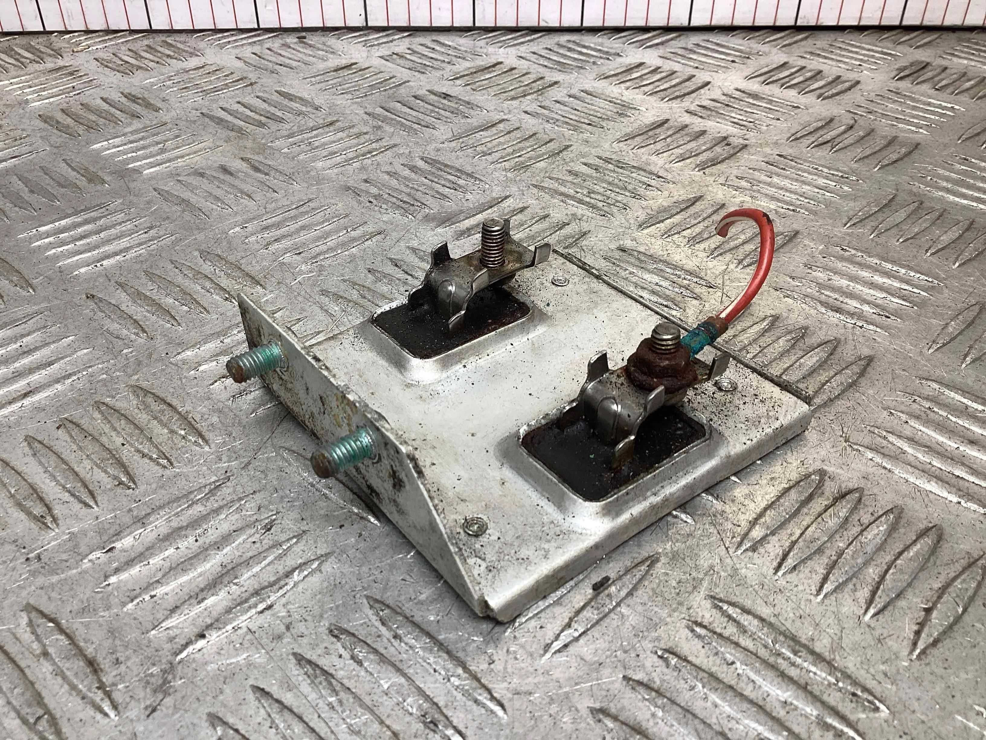 Сопротивление вентилятора охлаждения Audi A4 A4 B5 (8D) 1994-1999 1999 1,9 Дизель МКПП Седан.