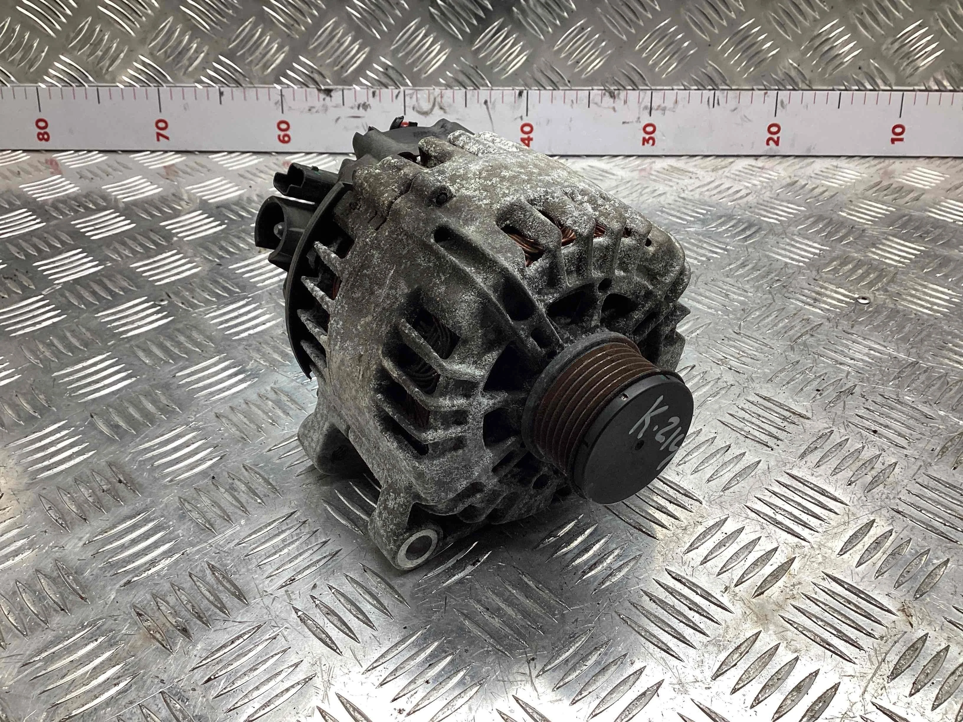 Генератор Peugeot 3008 3008 I 2010-2017 2013 1,6 Дизель МКПП 6ст. Хэтчбек 5дв.