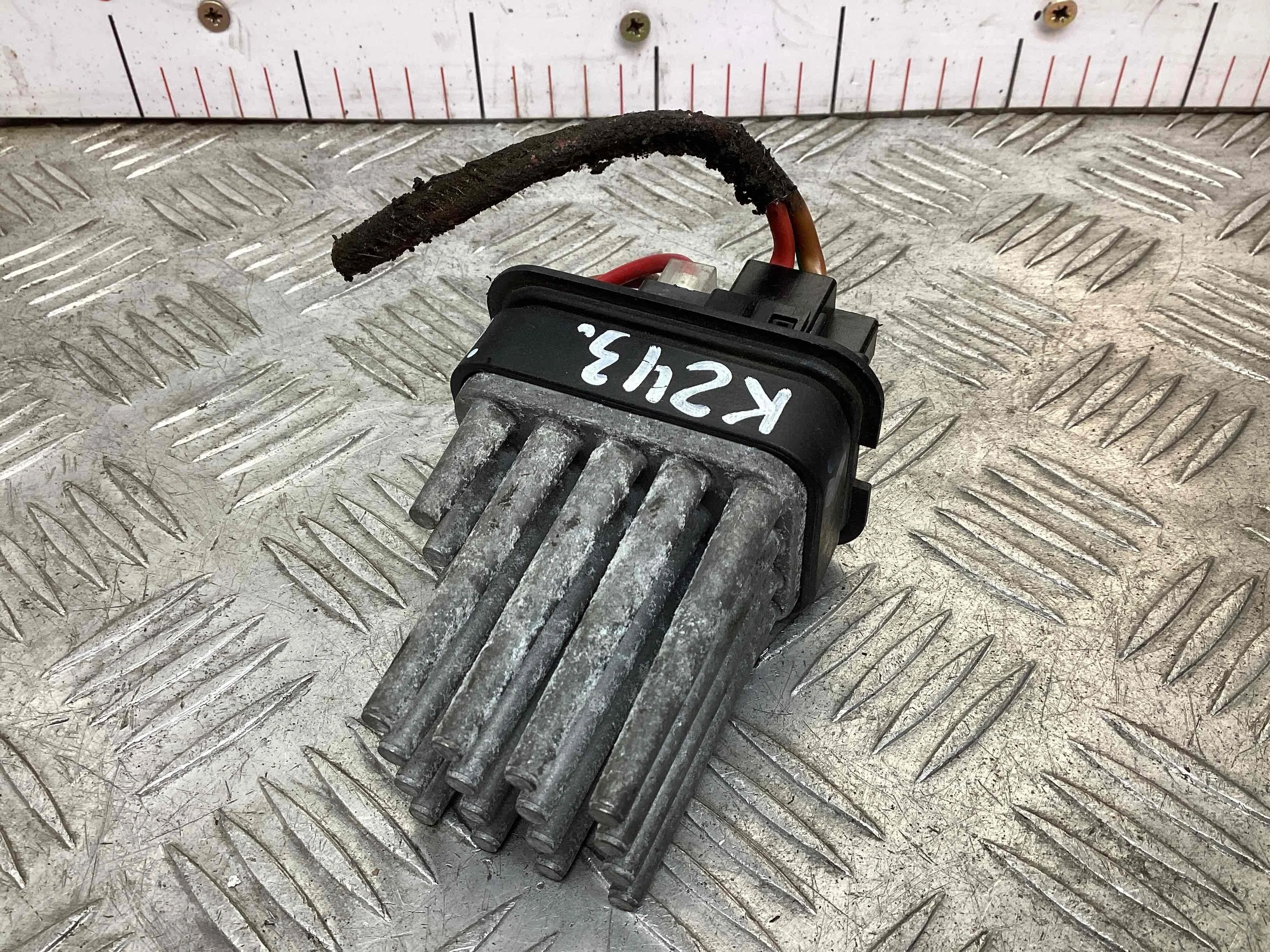 Сопротивление печки Opel Zafira Zafira B 2005-2008 2006 1,8 Бензин МКПП 5ст. Минивэн.