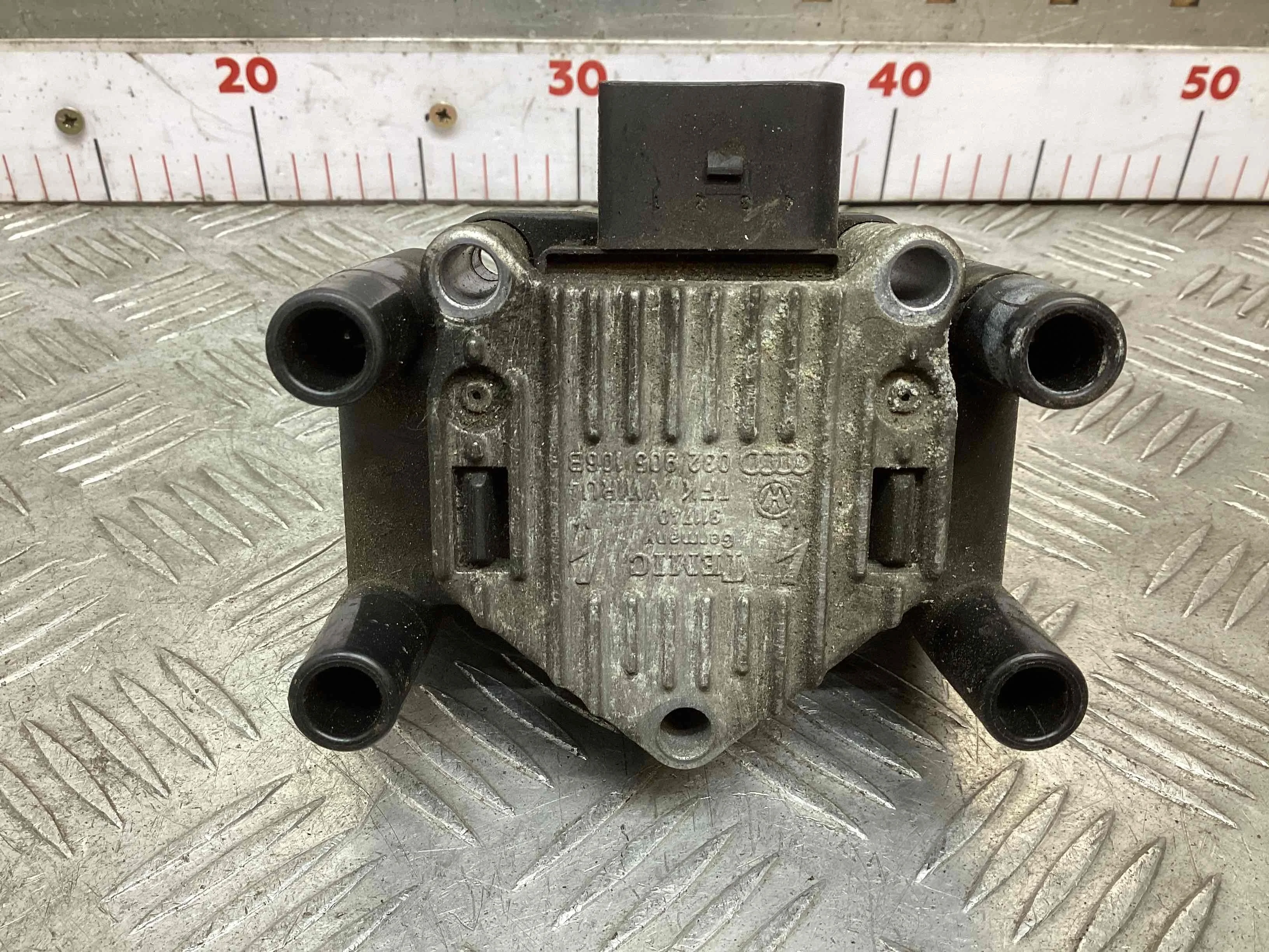 Катушка зажигания Volkswagen Passat Passat B5 (3B) 1996-2000 1998 1,6 Бензин АКПП Универсал.