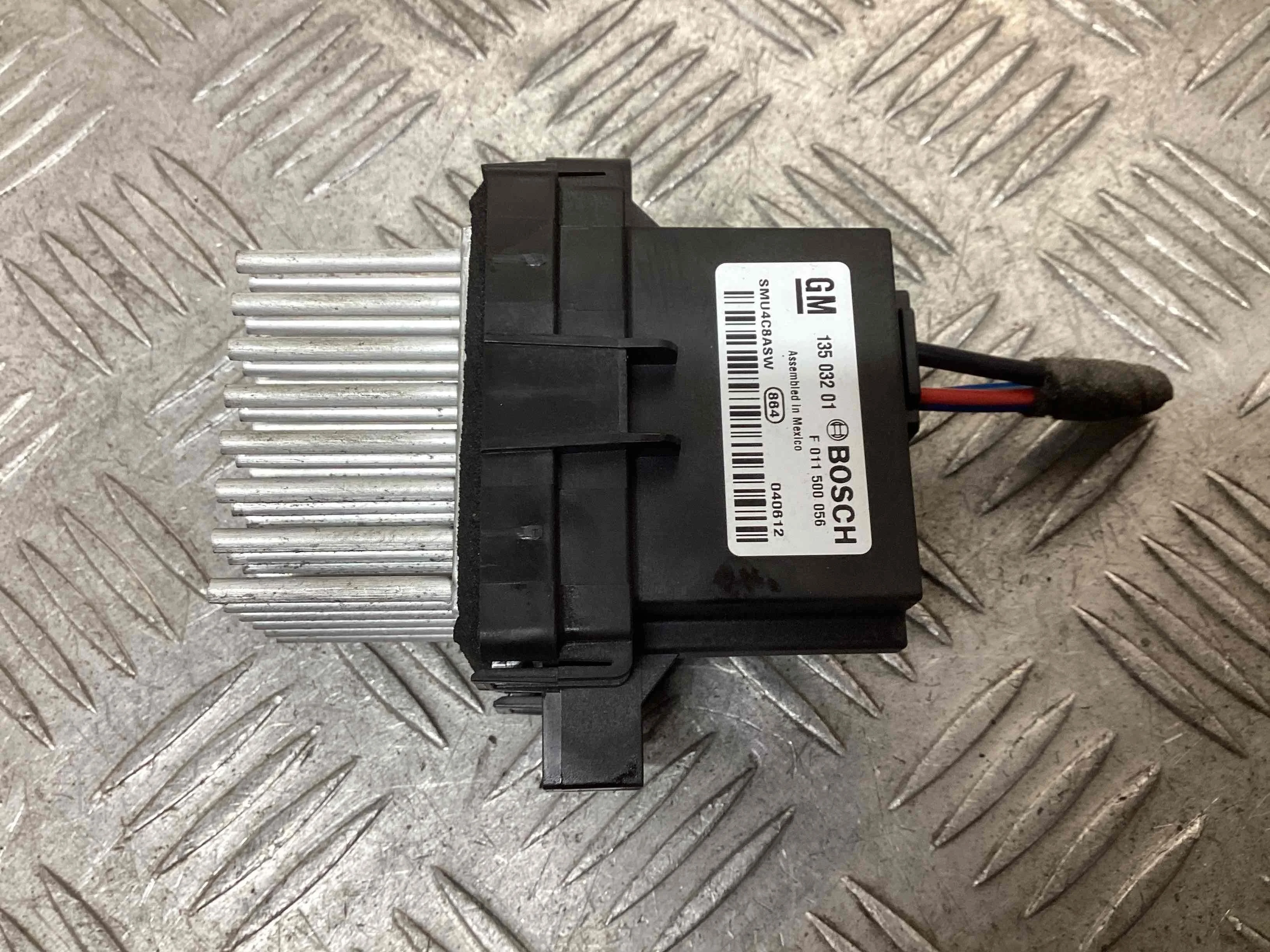 Сопротивление печки Opel Astra Astra J 2009-2015 2012 1,7 Дизель МКПП 6ст. Хэтчбек 5дв.