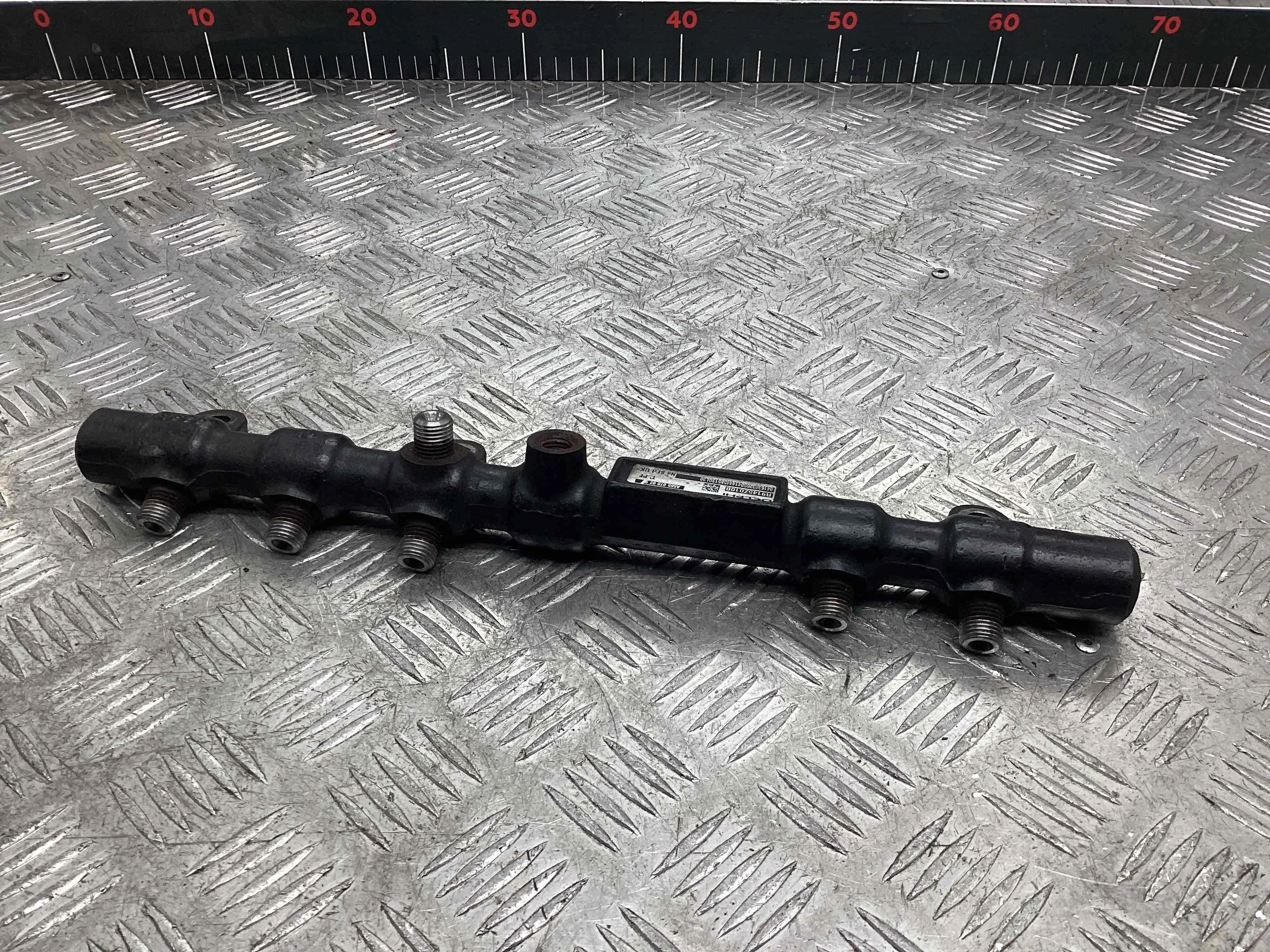 Топливная рампа SsangYong Rexton Rexton I (Y200) 2003-2006 рестайлинг 2004 2,7 Дизель АКПП Внедорожник.