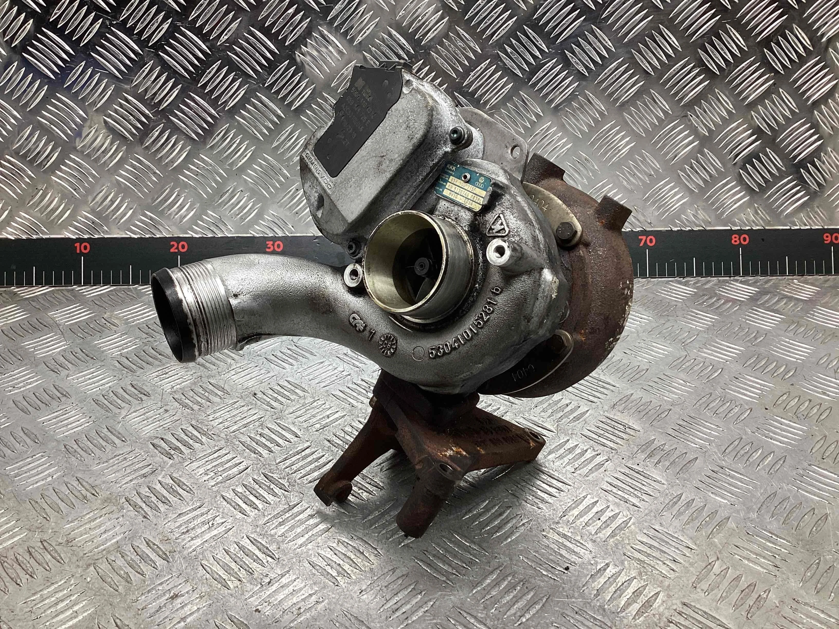 Турбина Audi A6 A6 C6 (4F) 2004-2008 2007 3,0 Дизель АКПП Универсал.