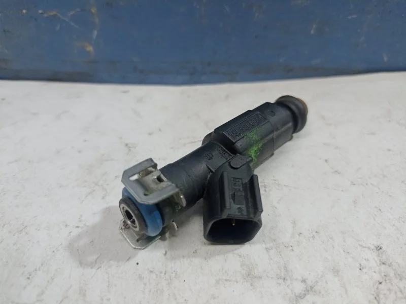 Форсунка топливная Ford Focus 2 2008 1149958 1.8 QQDB