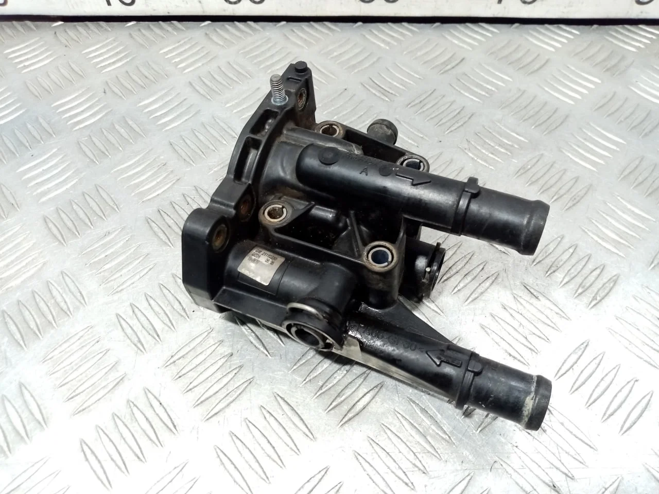 [Б/У] Корпус термостата Opel Chevrolet [Код: 00609537 ]