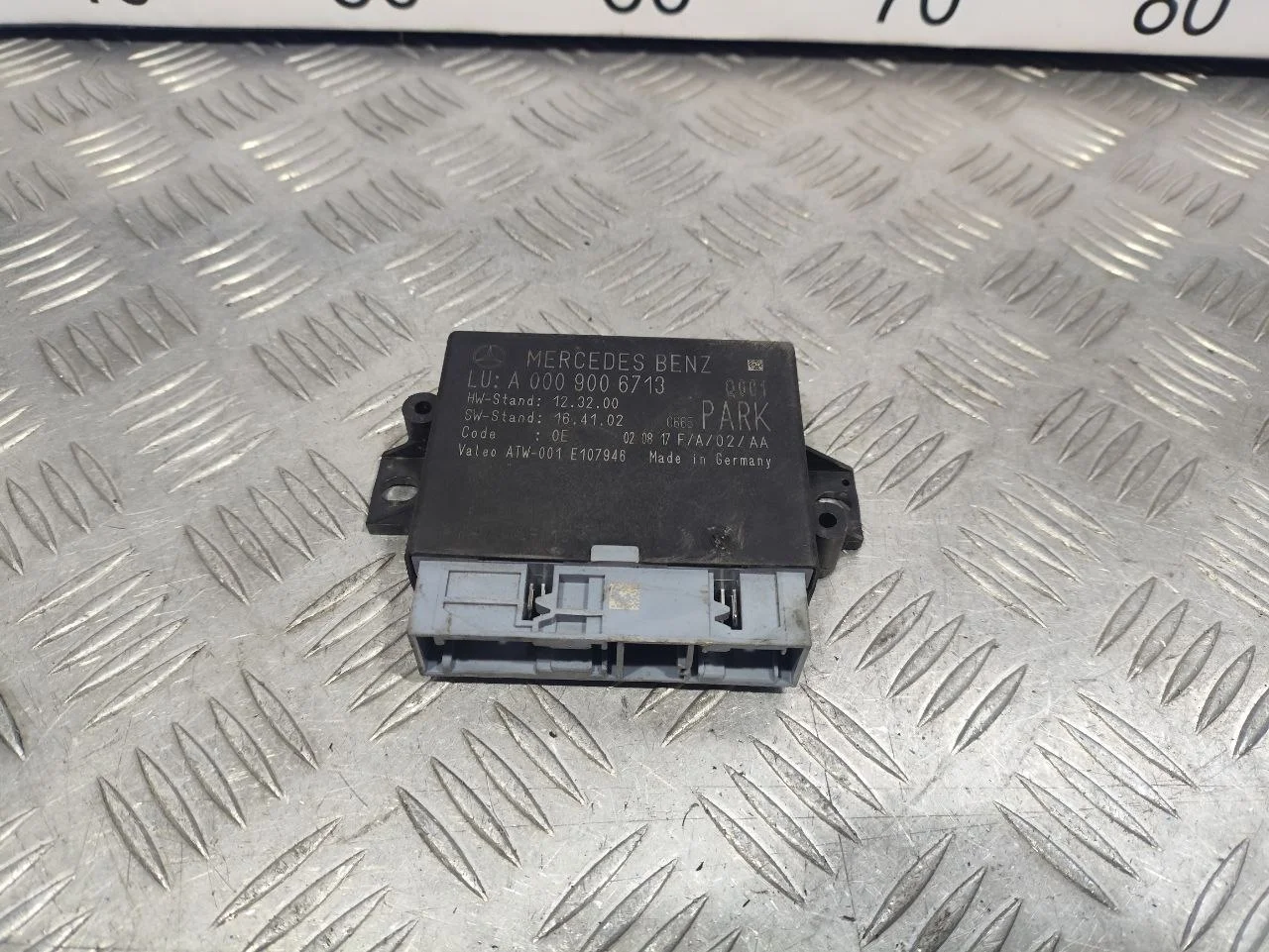 [Б/У] Блок управления парктроником [Код: 00531506 ]