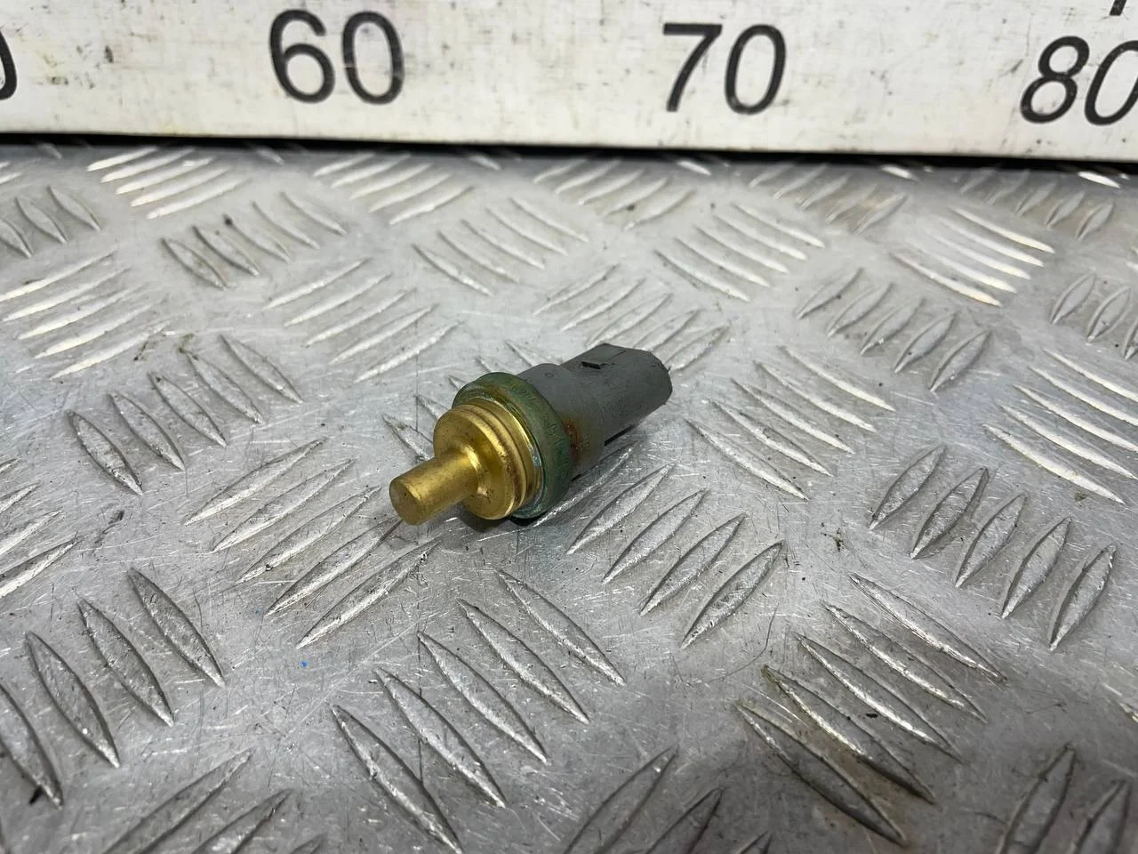 [Б/У] Датчик температуры охлаждающей жидкости [Код: 00611278 ]