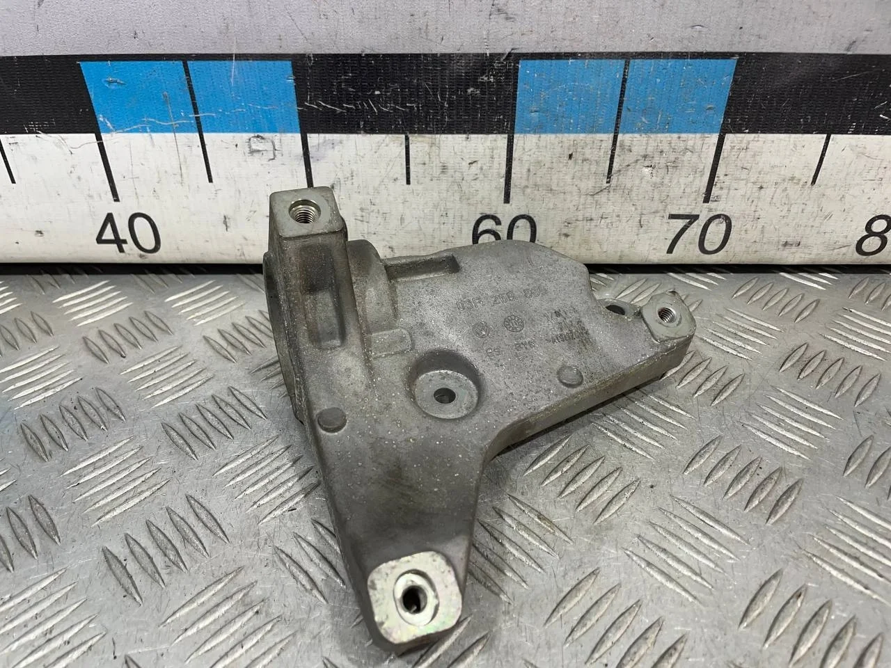 [Б/У] Кронштейн компрессора кондиционера [Код: 00611453 ]