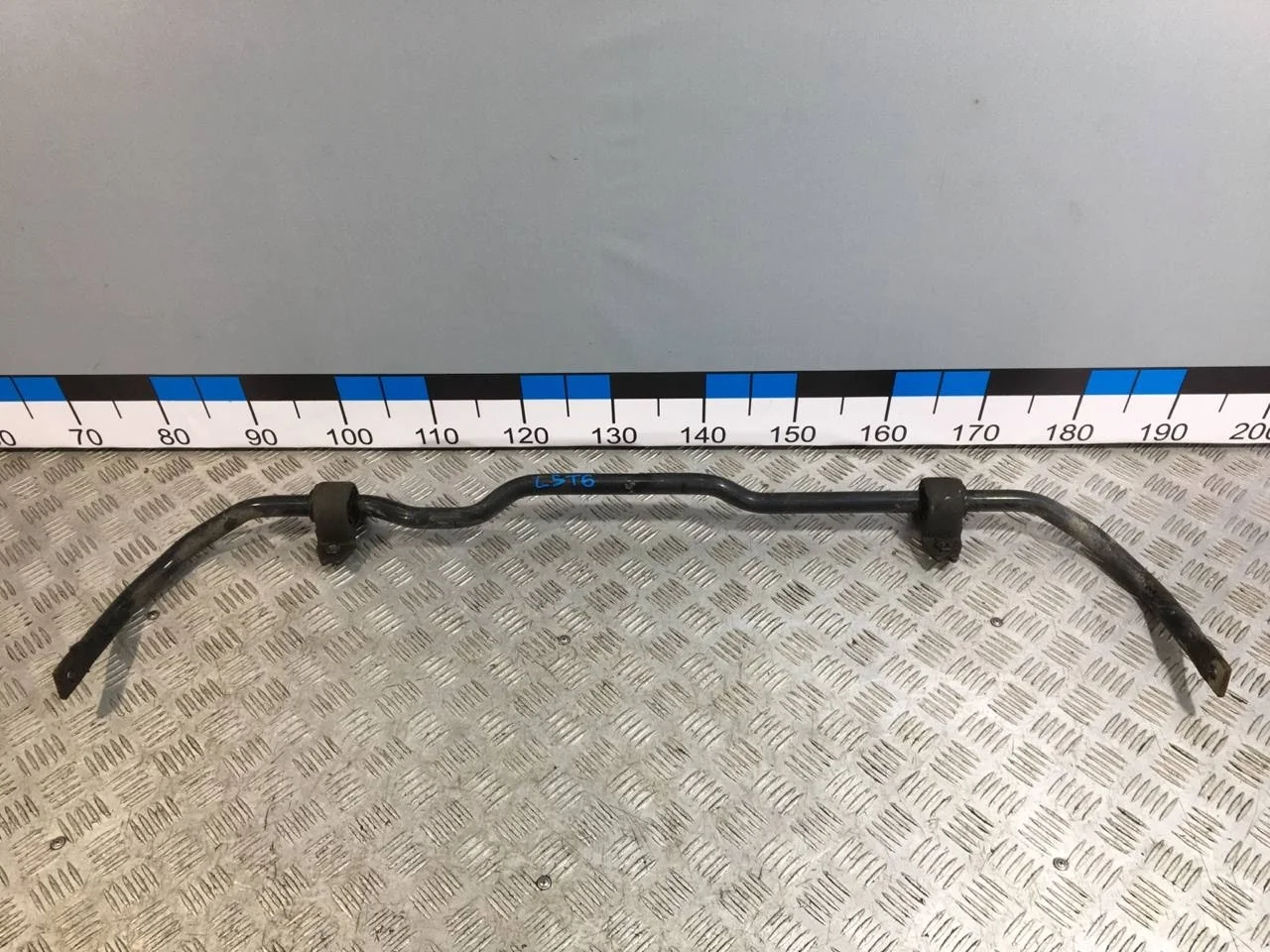 [Б/У] Стабилизатор передней подвески [Код: 00613789 ]