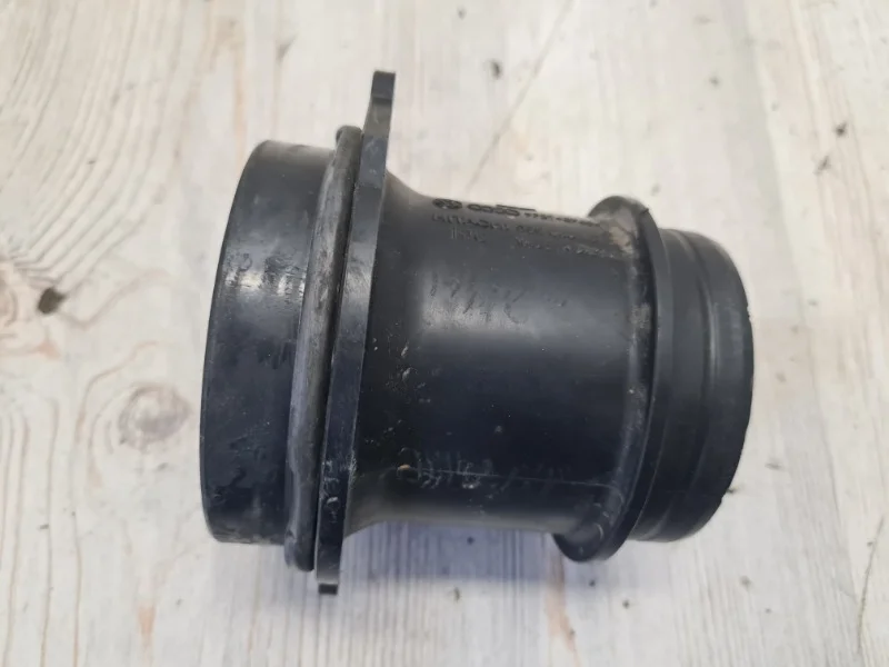 Расходомер воздуха (дмрв) VW Touareg NF 2010 7P