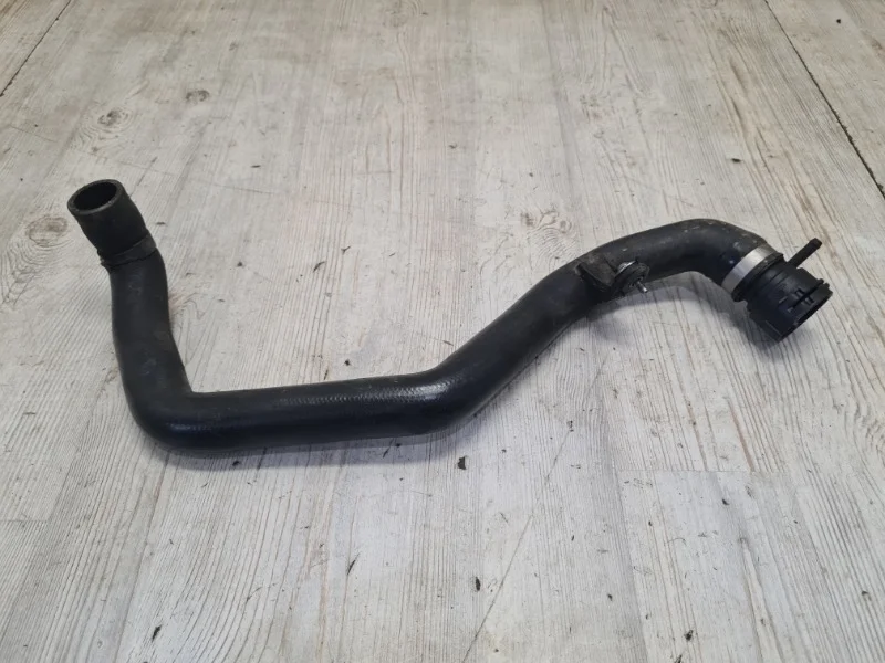 Шланг системы охлаждения VW Touareg NF 2010 7P
