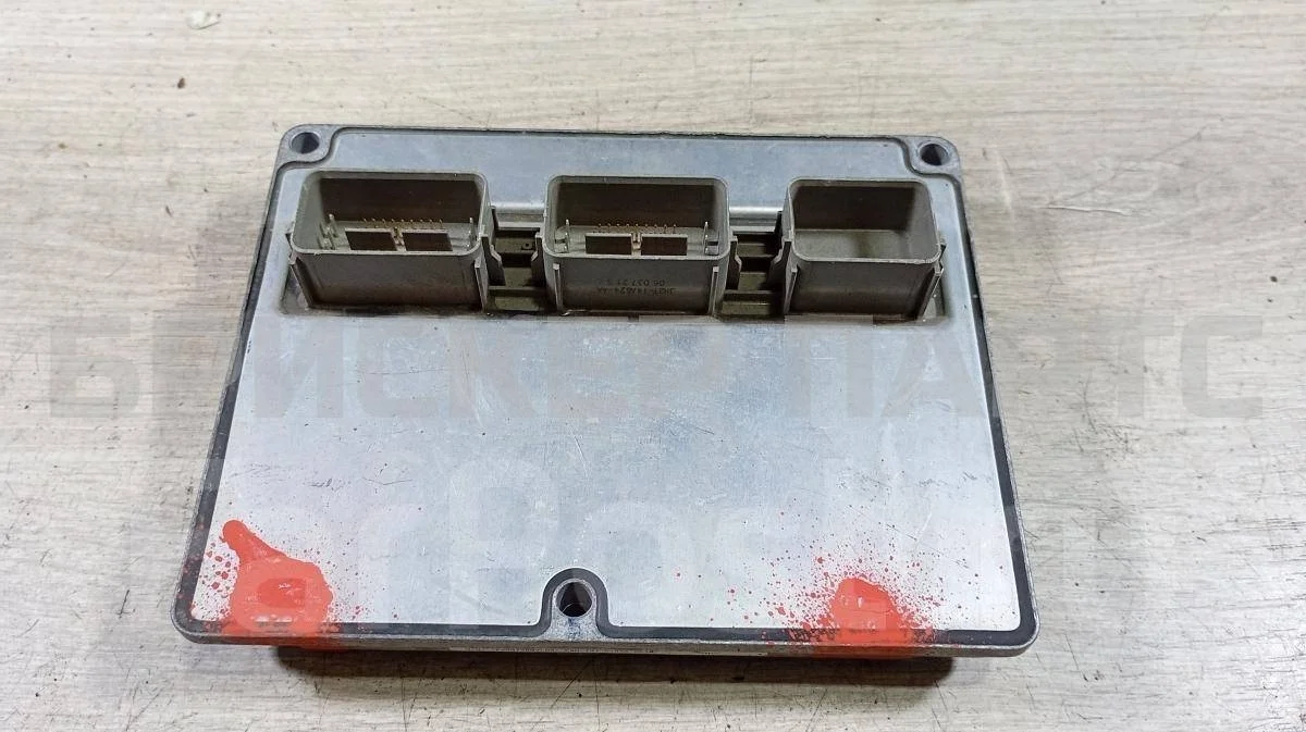 Блок управления ДВС Форд Фокус 2  CB4