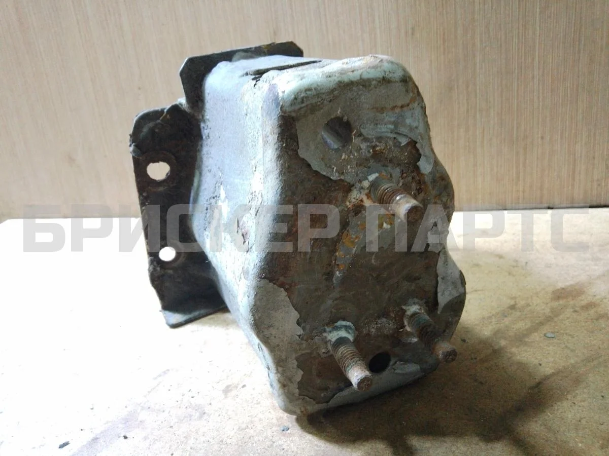 Кронштейн усилителя Ниссан Максима 5  A33