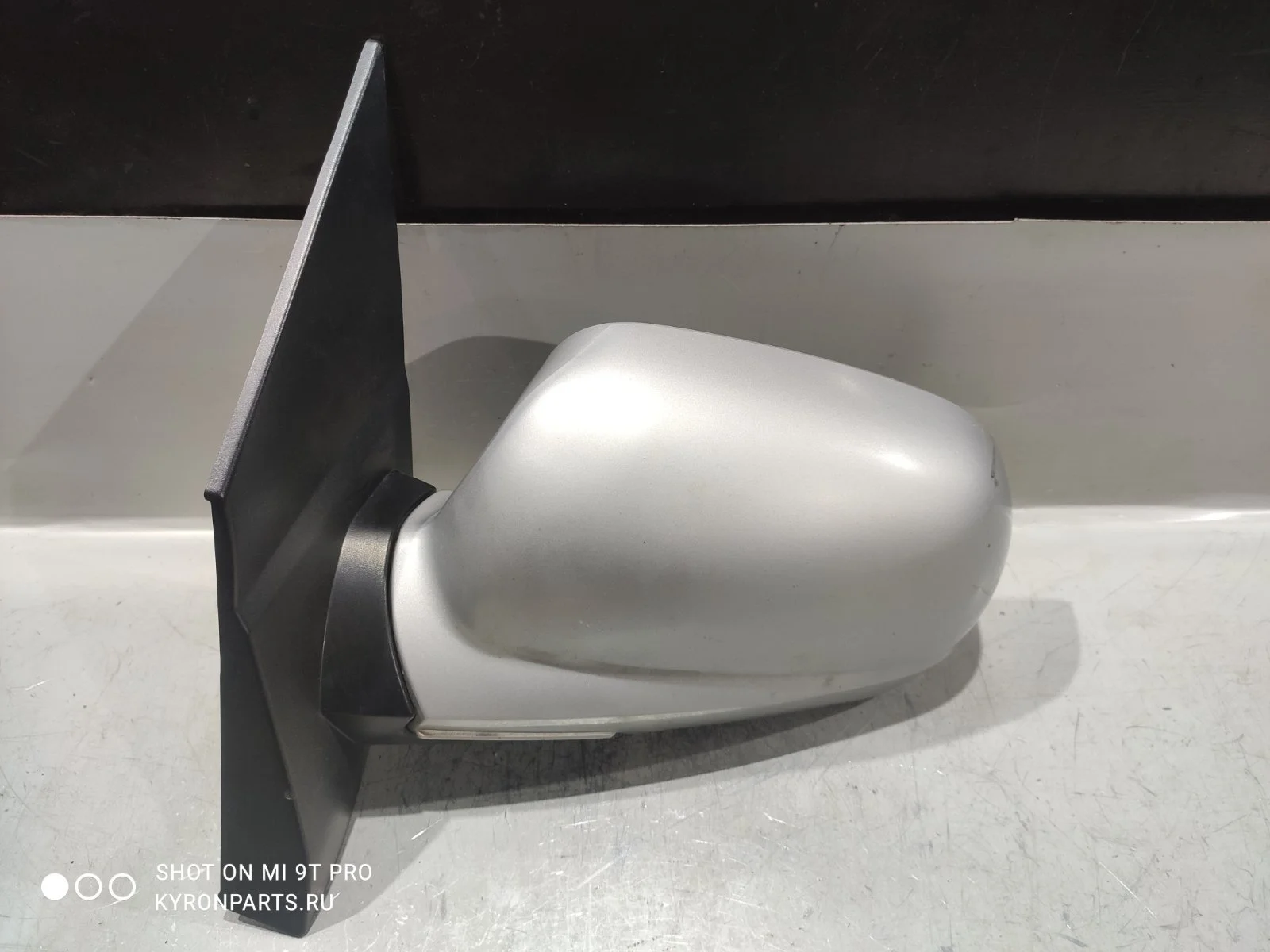 Зеркало SsangYong Kyron 2012 D130