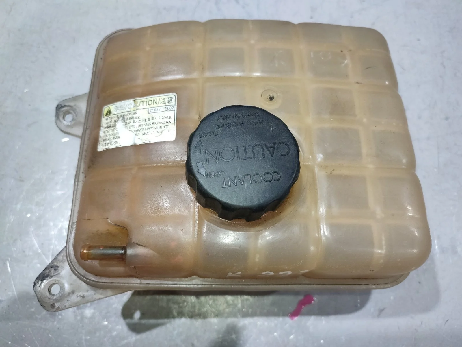 Бачок расширительный SsangYong Kyron 2012 D130