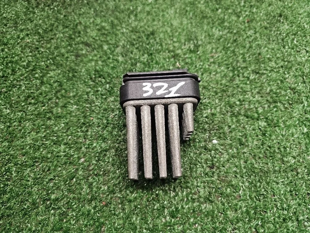 Резистор отопителя Opel Astra H