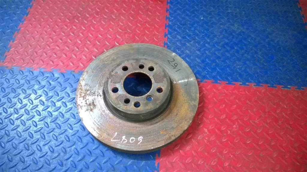 диск тормозной вентилируемый BMW X5 E53  M54B30 231 лс 3.0i