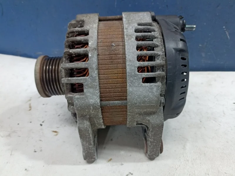 Генератор Nissan X-Trail 2012 23100EN00B T31 2.0 MR20DE