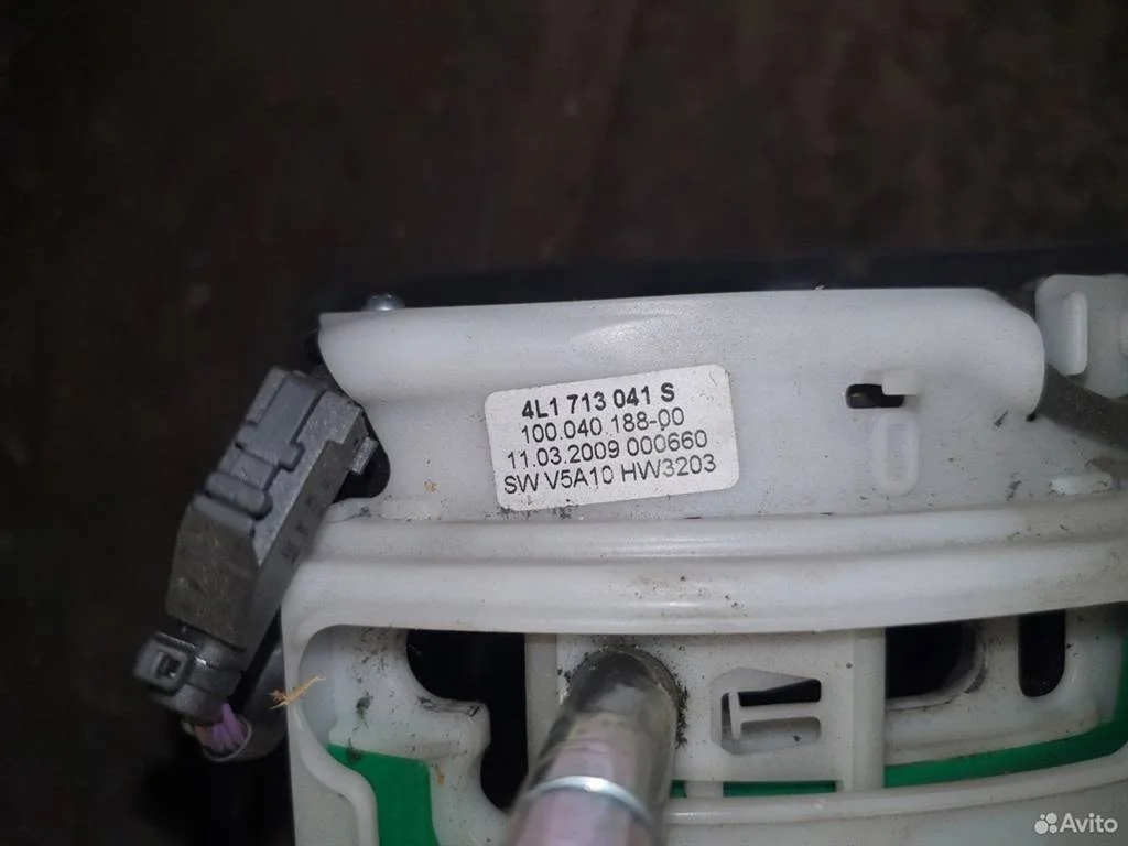 Кулиса КПП Audi Q7 4L рестайлинг (2009—2015)