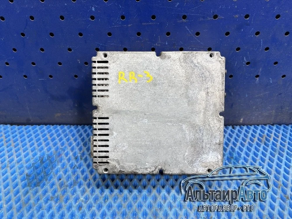 TV-тюнер Land Rover Range Rover III рестайлинг (2005—2009) Land Rover Range Rover III рестайлинг (2005—2009) L322 UH4219C063BC