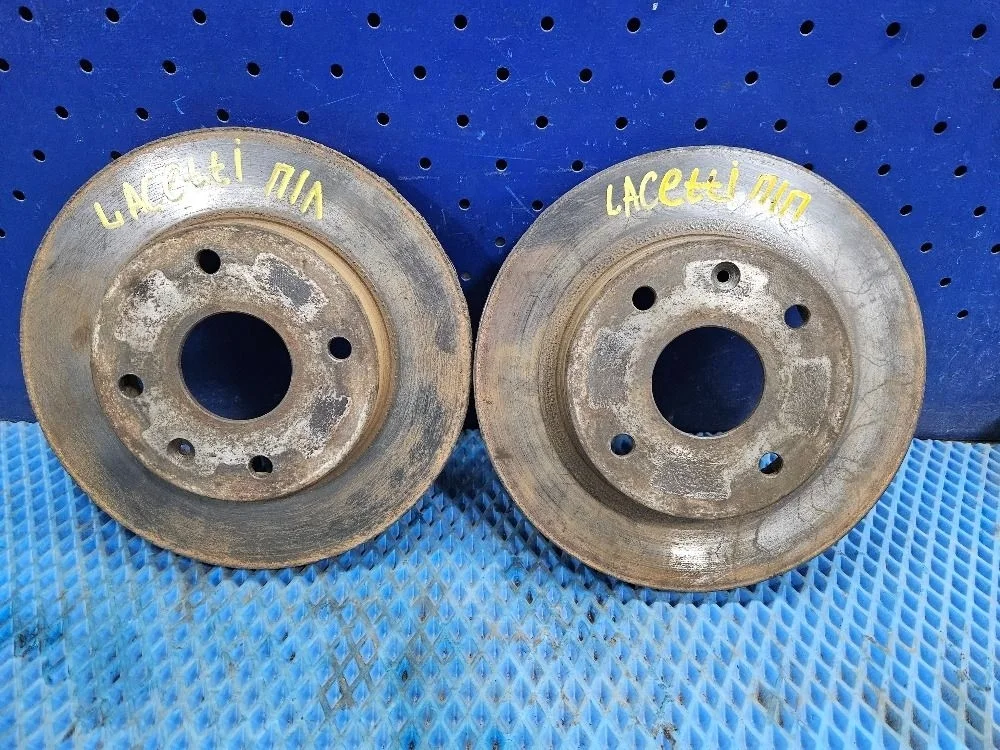 Диски тормозные передние Chevrolet Lacetti I (2004—2013) б.у